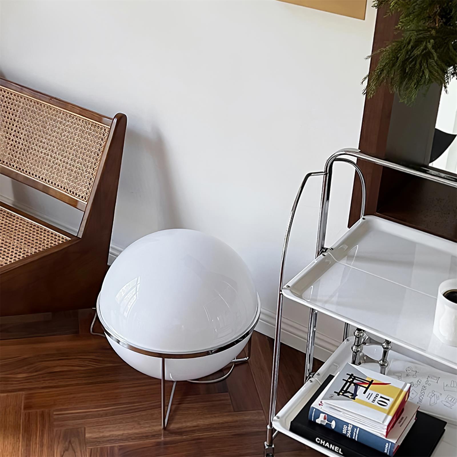 Yolk Table Lamp - Blowlighting