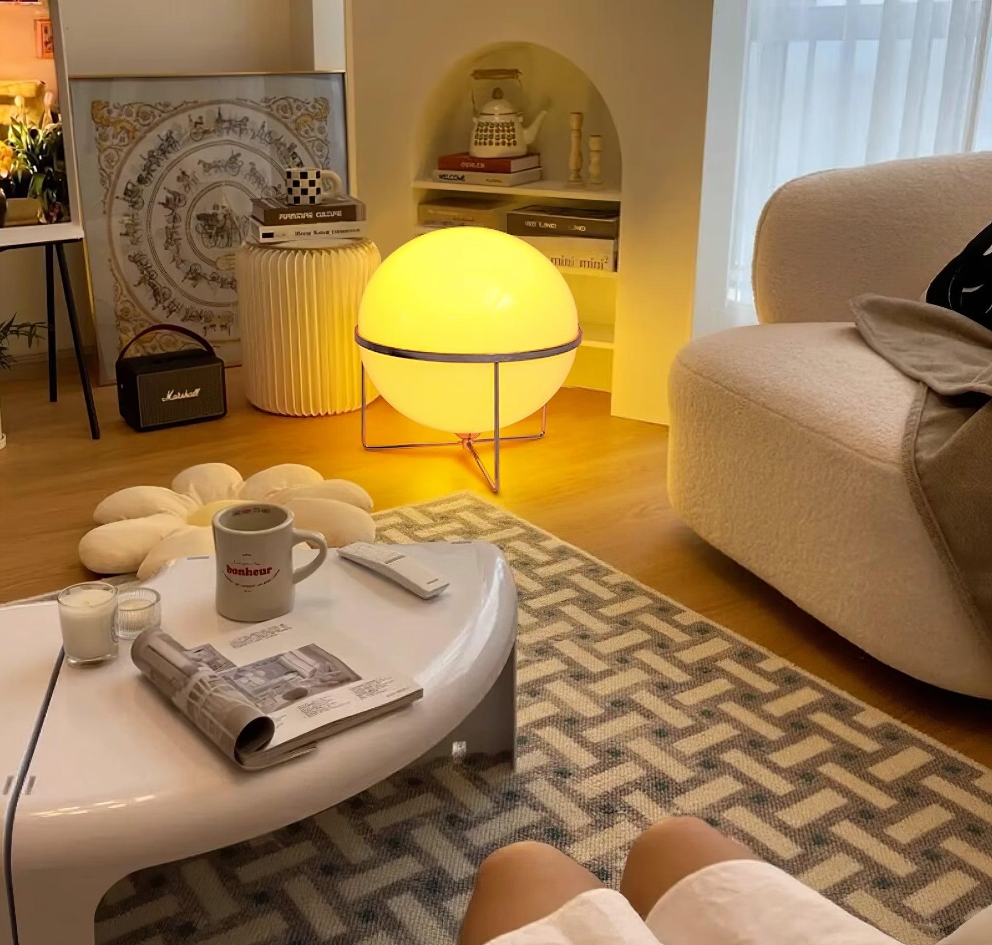 Yolk Table Lamp - Blowlighting