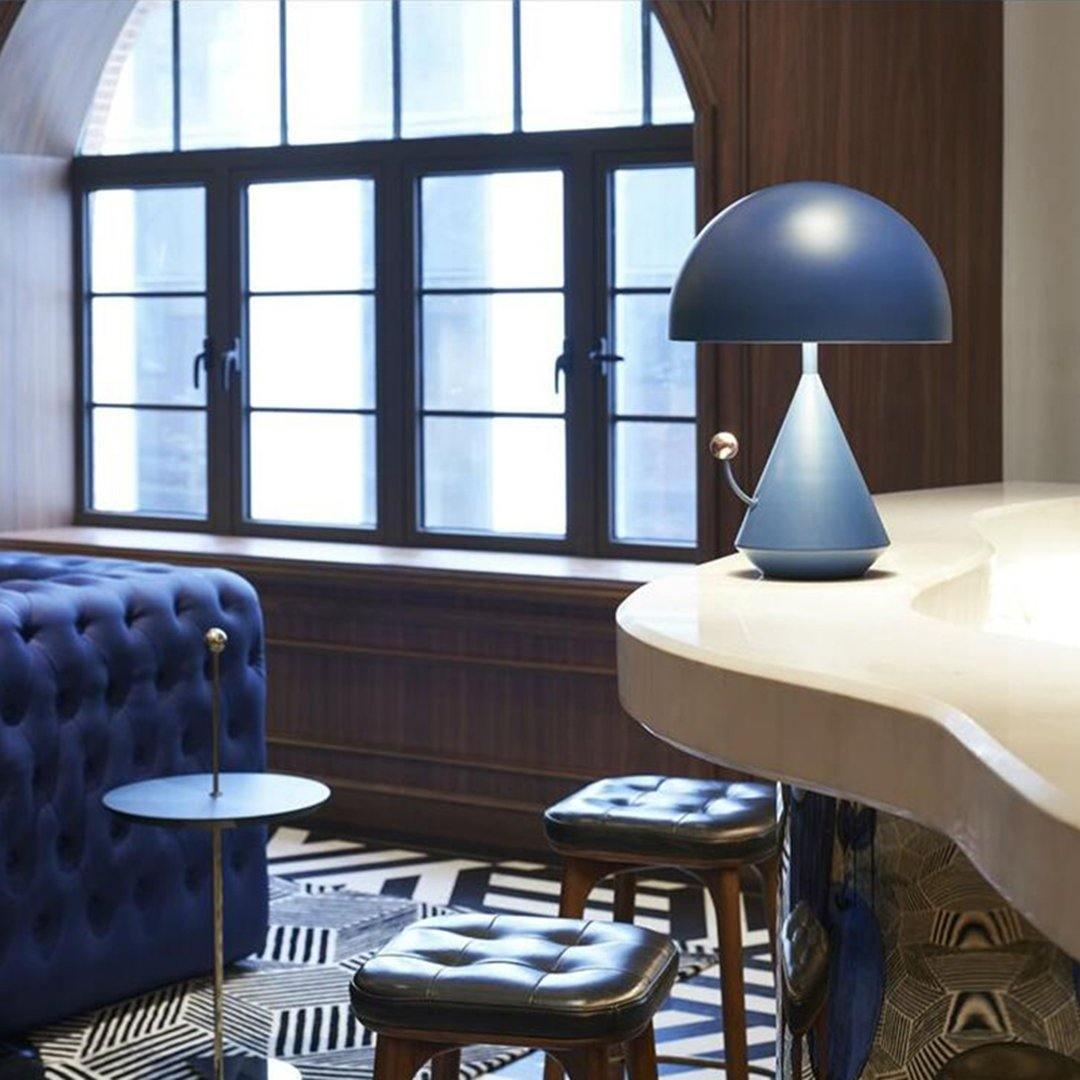 Dali Divina Desk Lamp - Blowlighting