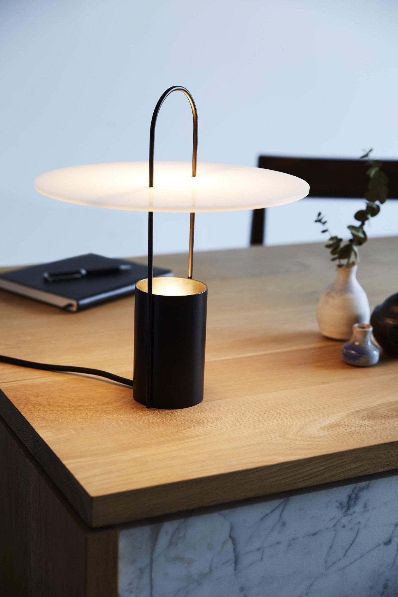 Nomade Table Lamp - Blowlighting
