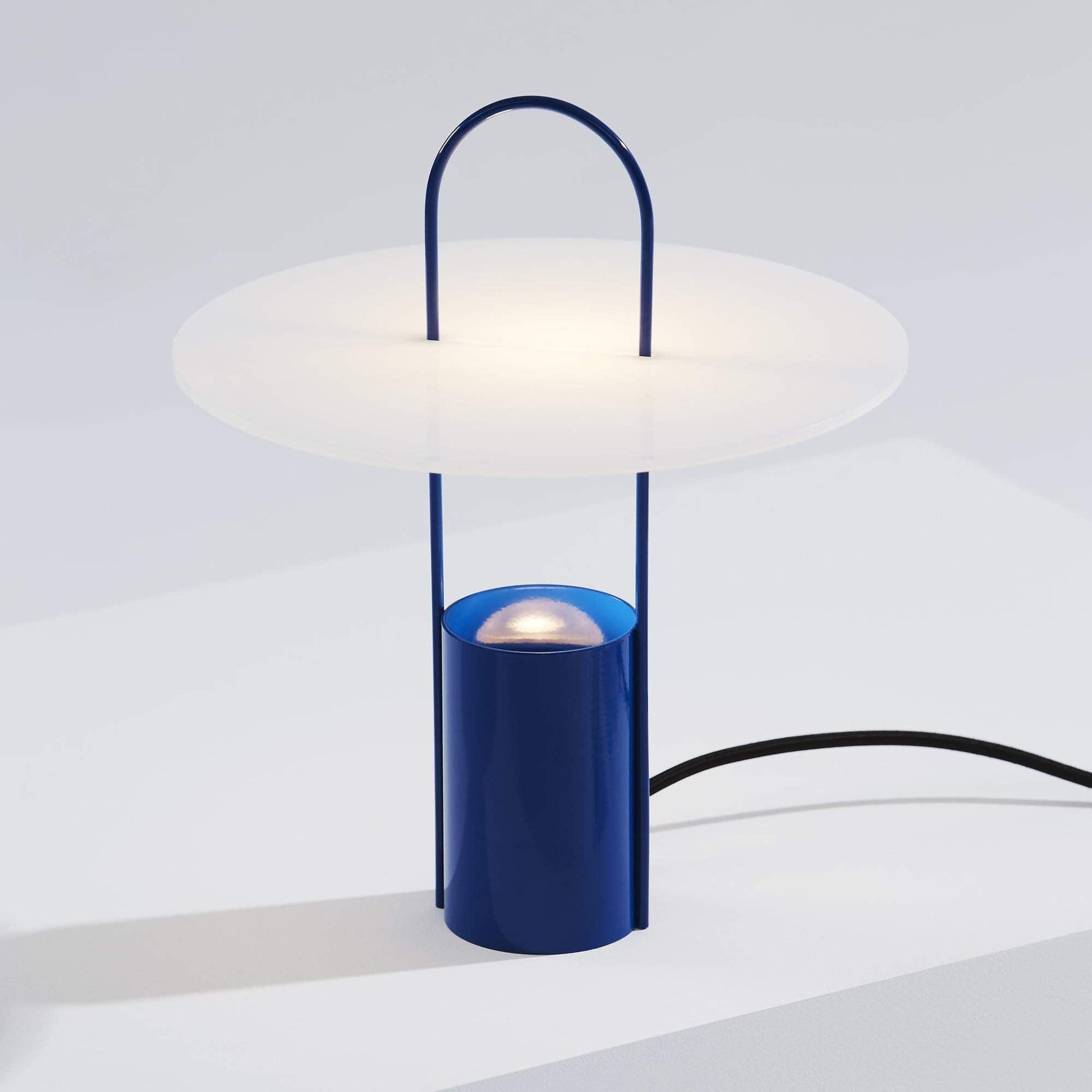 Nomade Table Lamp - Blowlighting