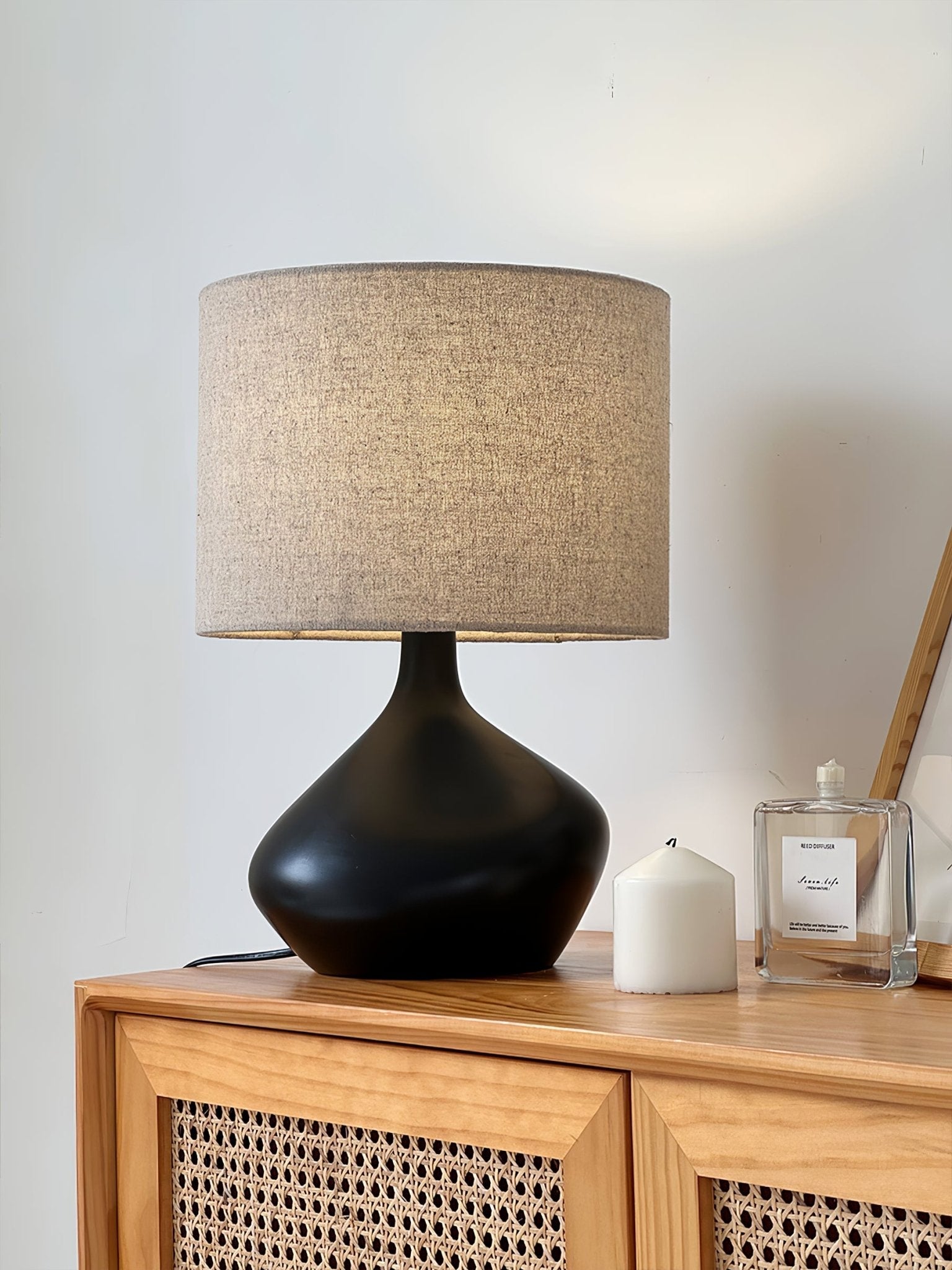 Lumea Artisan Ceramic Table Lamp - Blowlighting