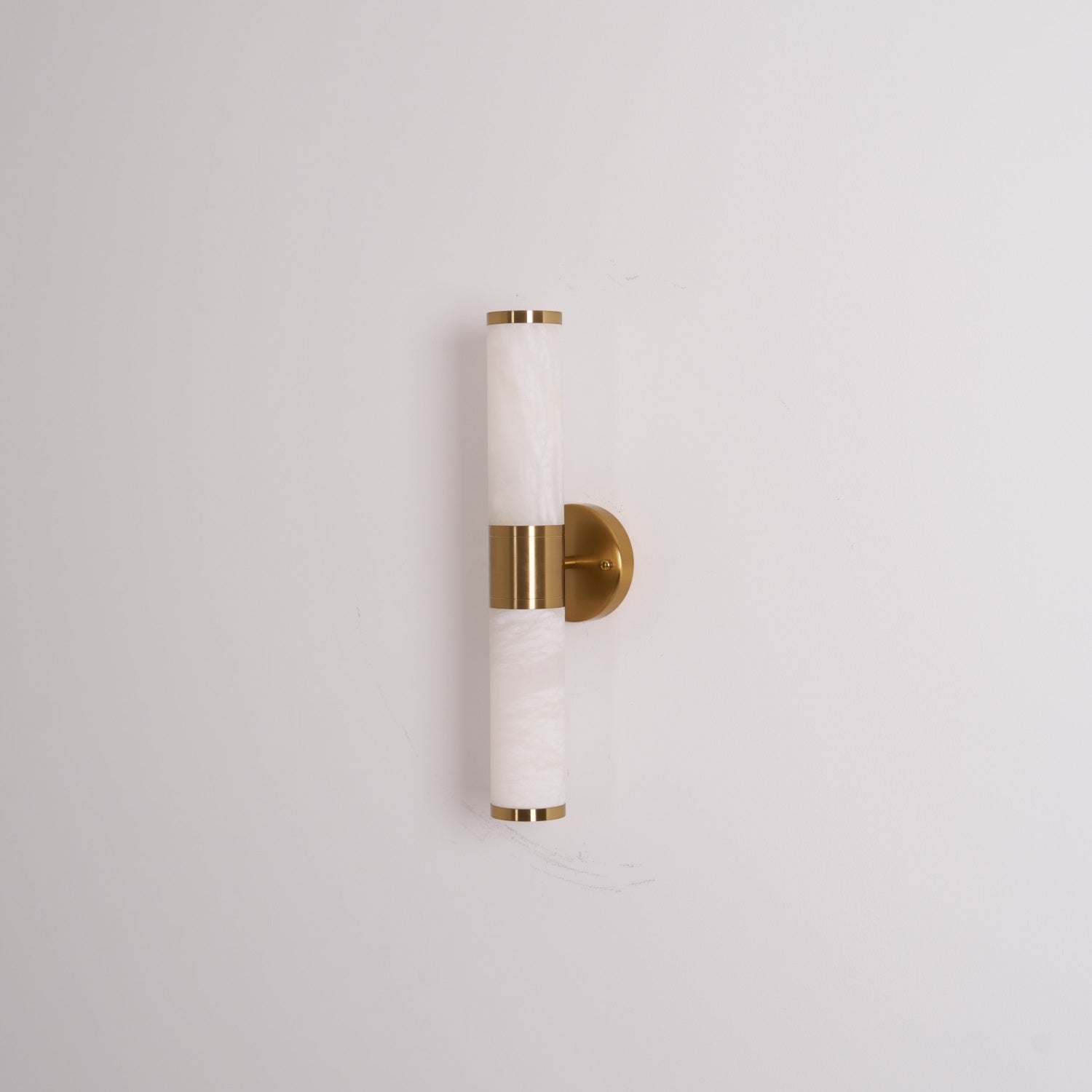 Kaia Minimalist Alabaster Wall Lamp - Blowlighting