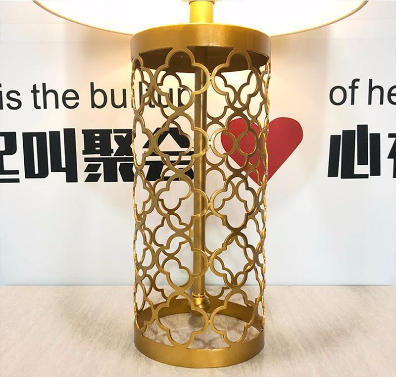 Openwork Table Lamp - Blowlighting