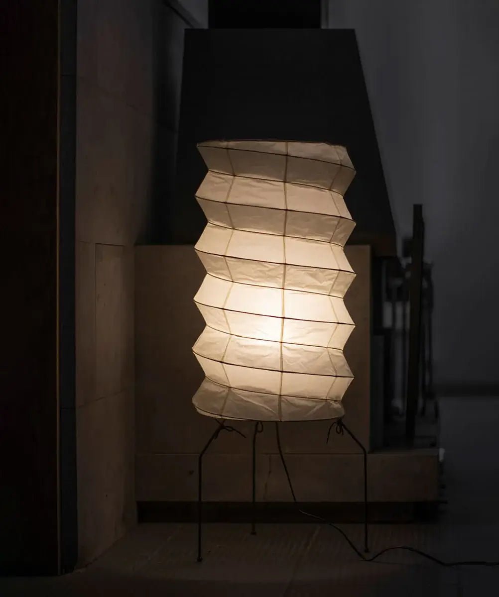Kaze Origami Floor Lamp - Blowlighting