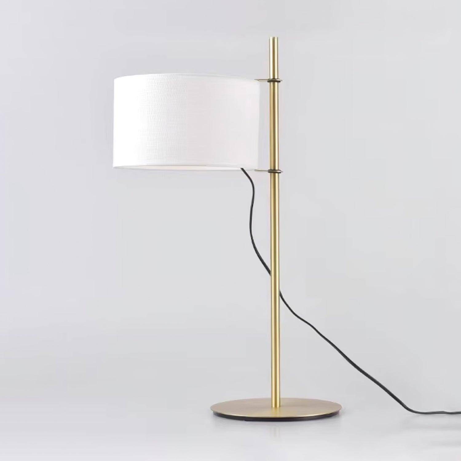 Landon Minimalist Table Lamp - Blowlighting