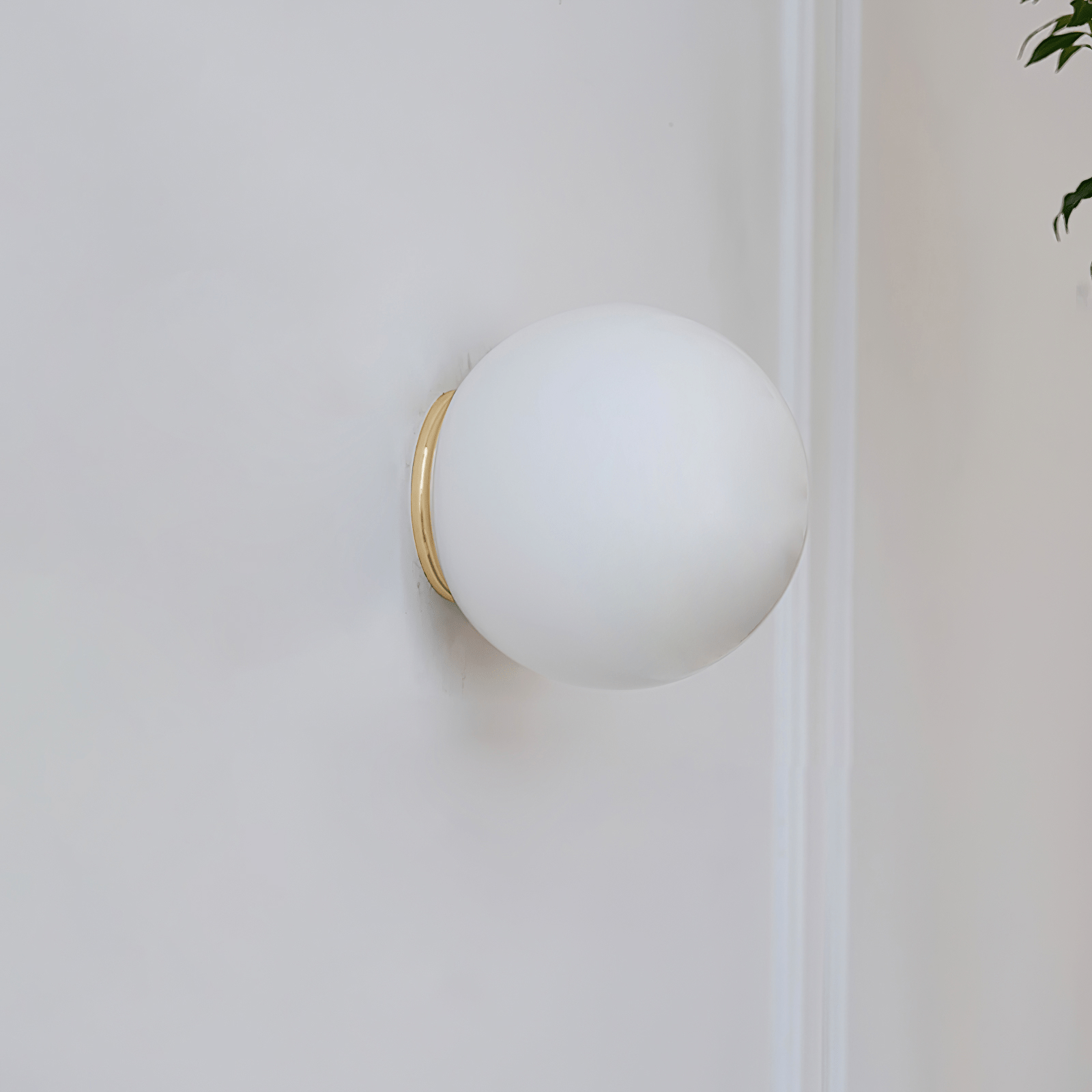 Glass Mini Orb Wall Lamp - Blowlighting