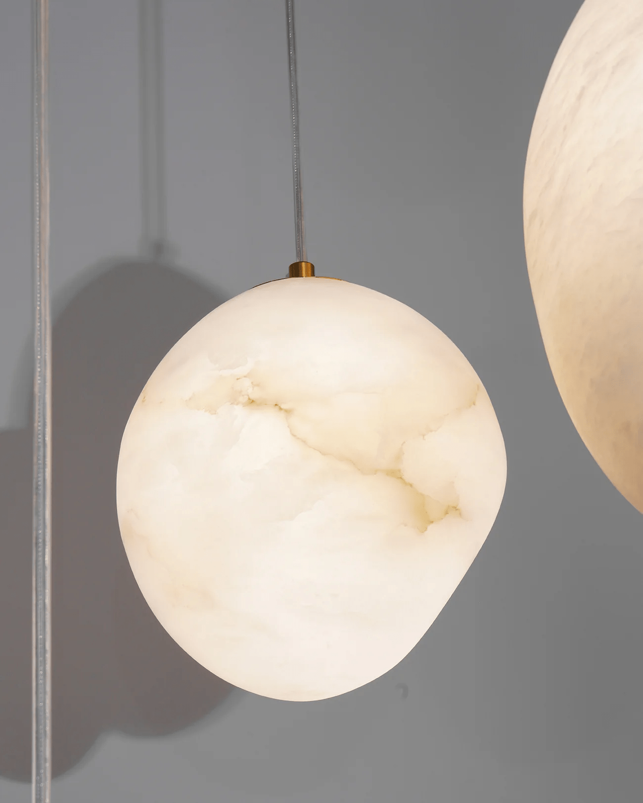 Nerida Alabaster Pendant Light - Blowlighting