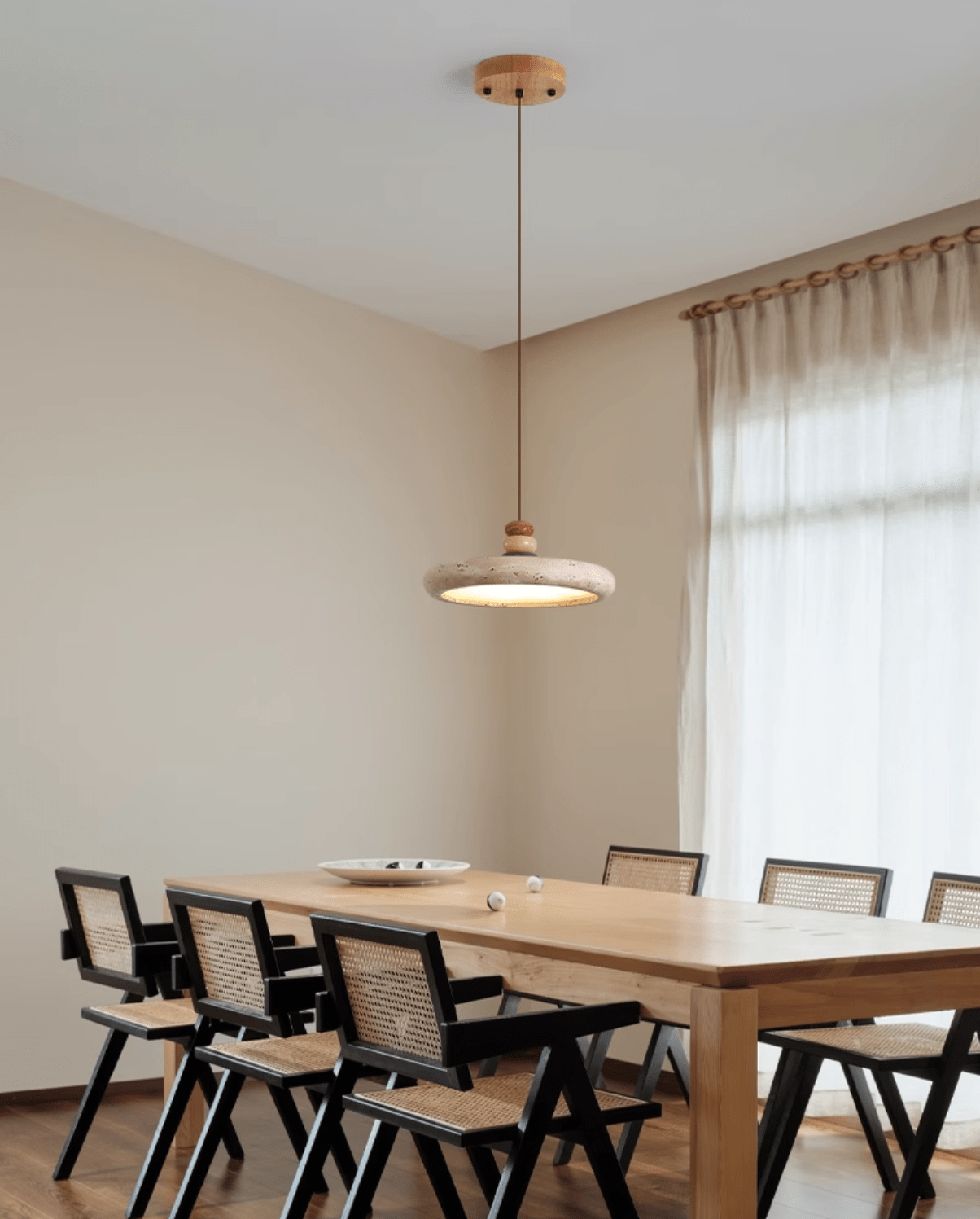 Cuvarora Disc Travertine Pendant Light - Blowlighting