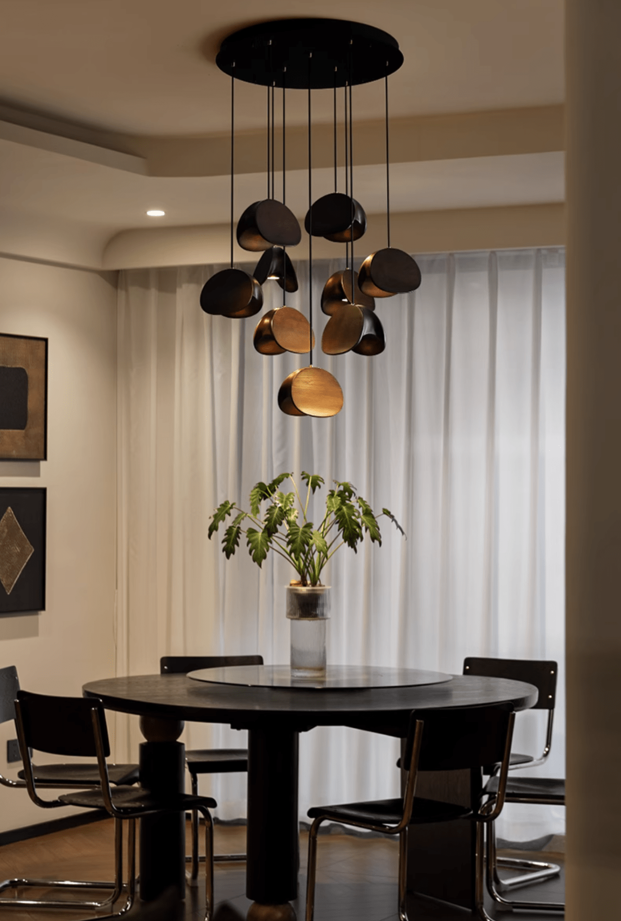 Tavro Minimalist Wood Pendant Light - Blowlighting
