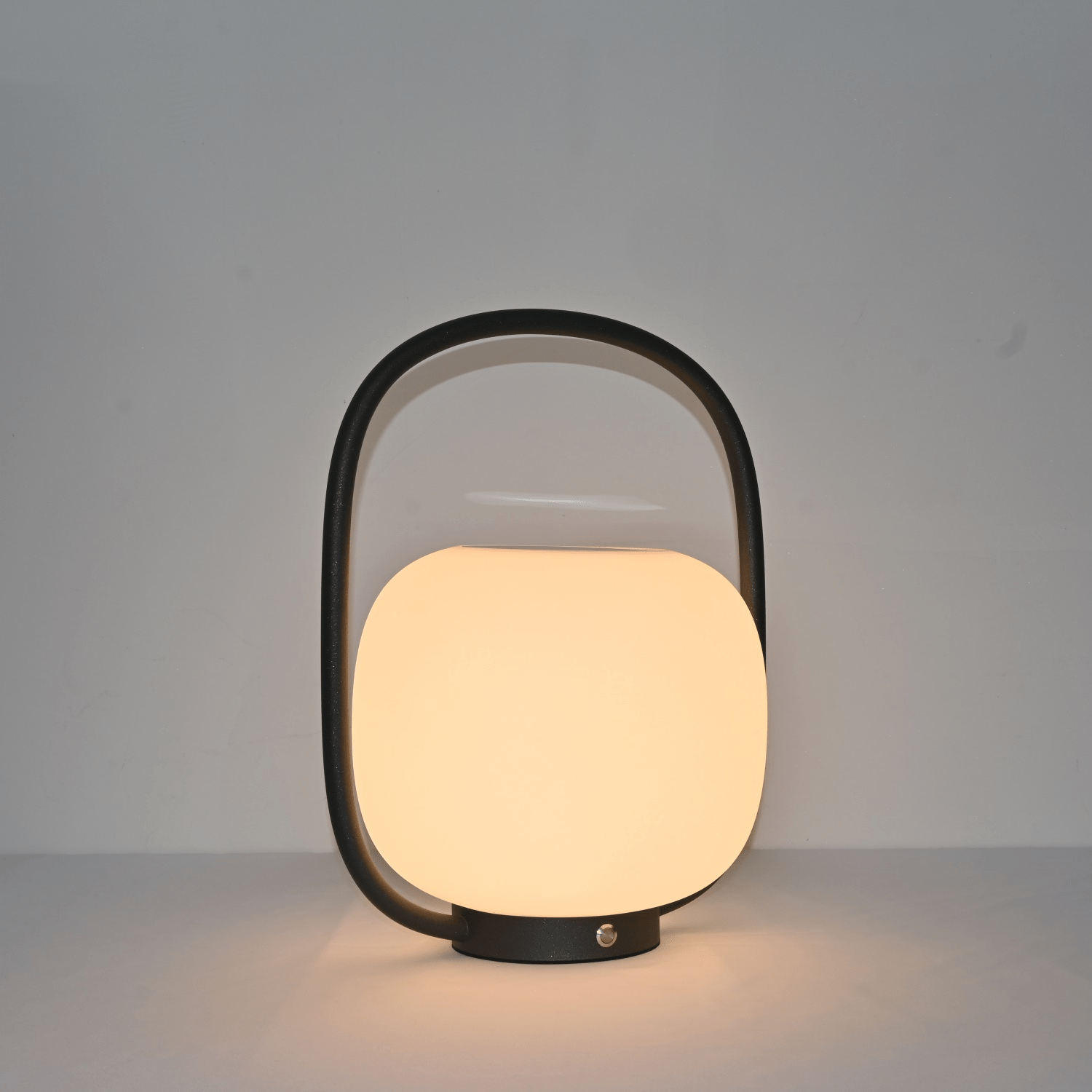 Lunava Lantern Outdoor Lamp - Blowlighting
