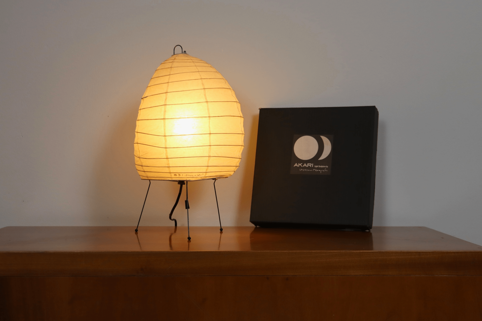 Komi Paper Table Lamp - Blowlighting