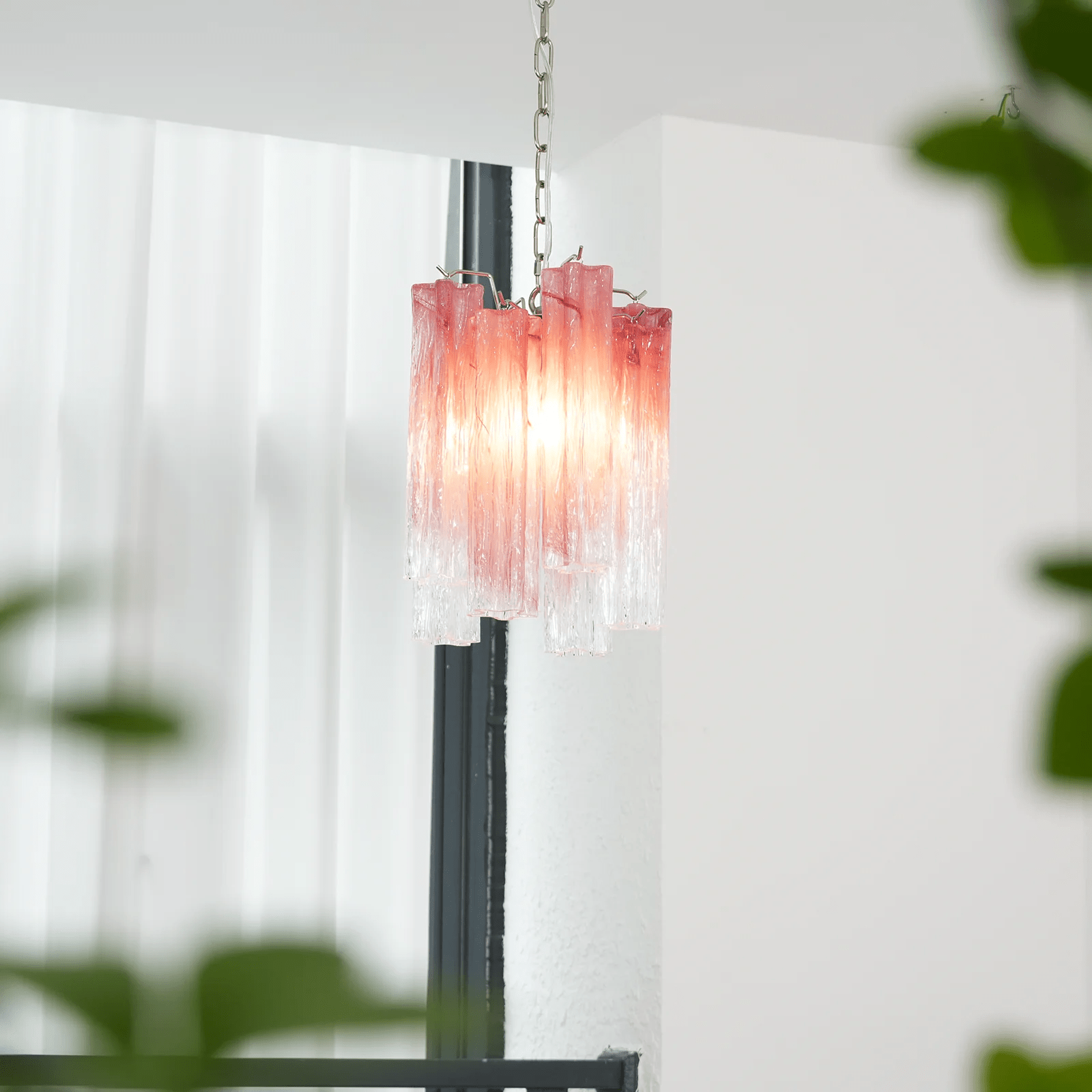 Aurora Chandelier Pink Gradient Murano Glass - Blowlighting