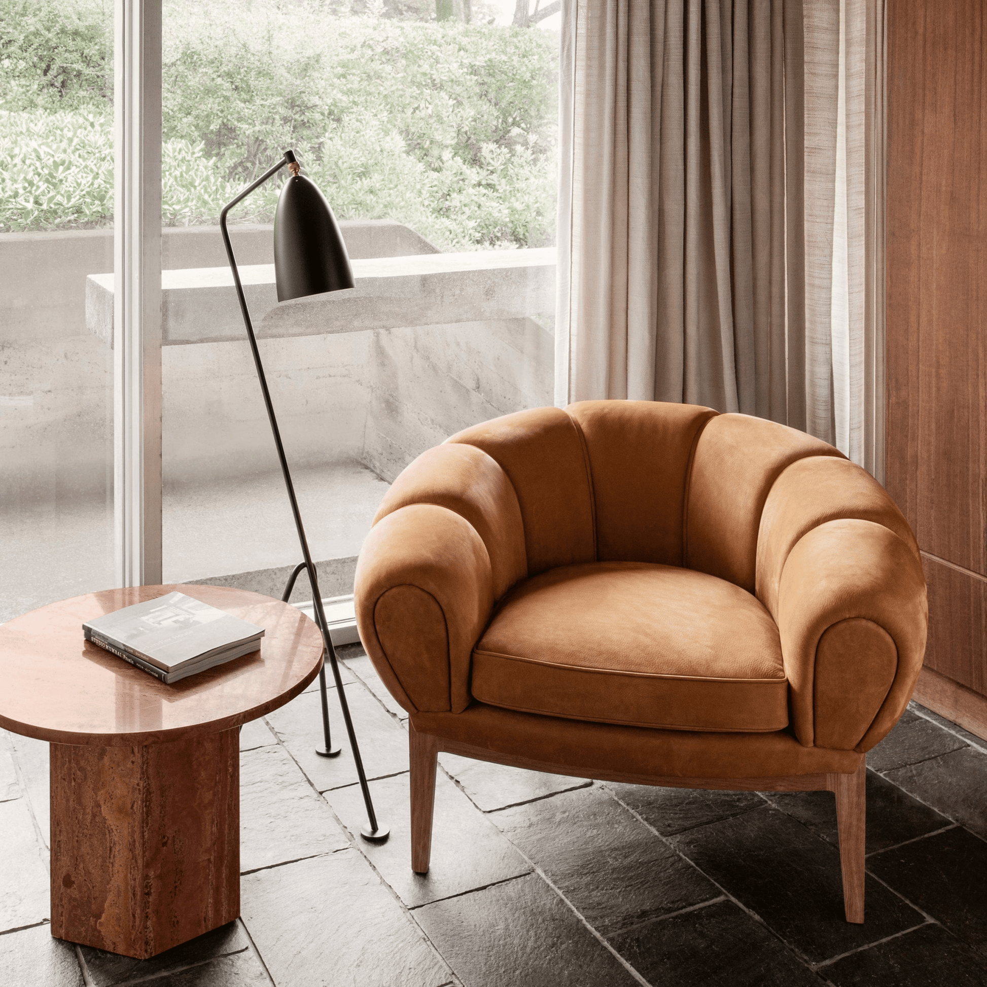 Lean Floor Lamp - Blowlighting