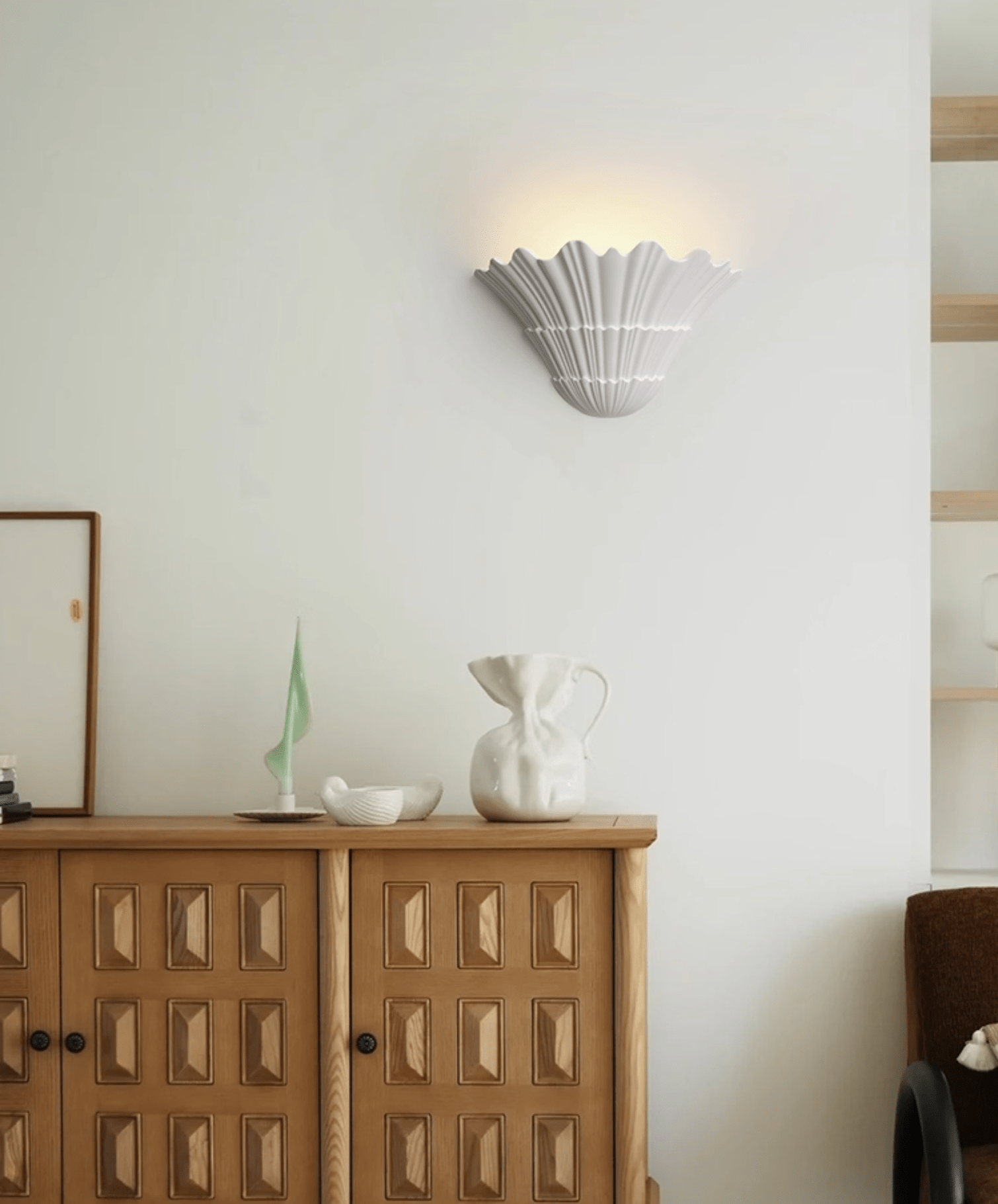 Lydia Modern Metal Wall Light - Blowlighting