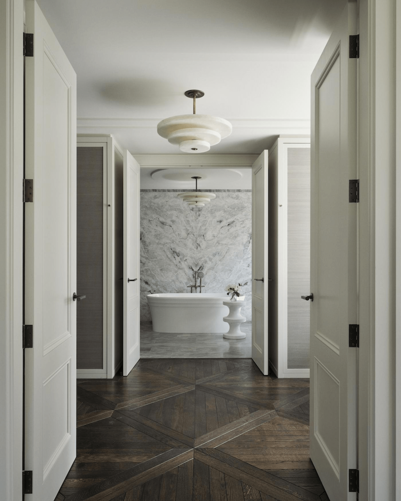Liora Minimalist Alabaster Pendant Light - Blowlighting