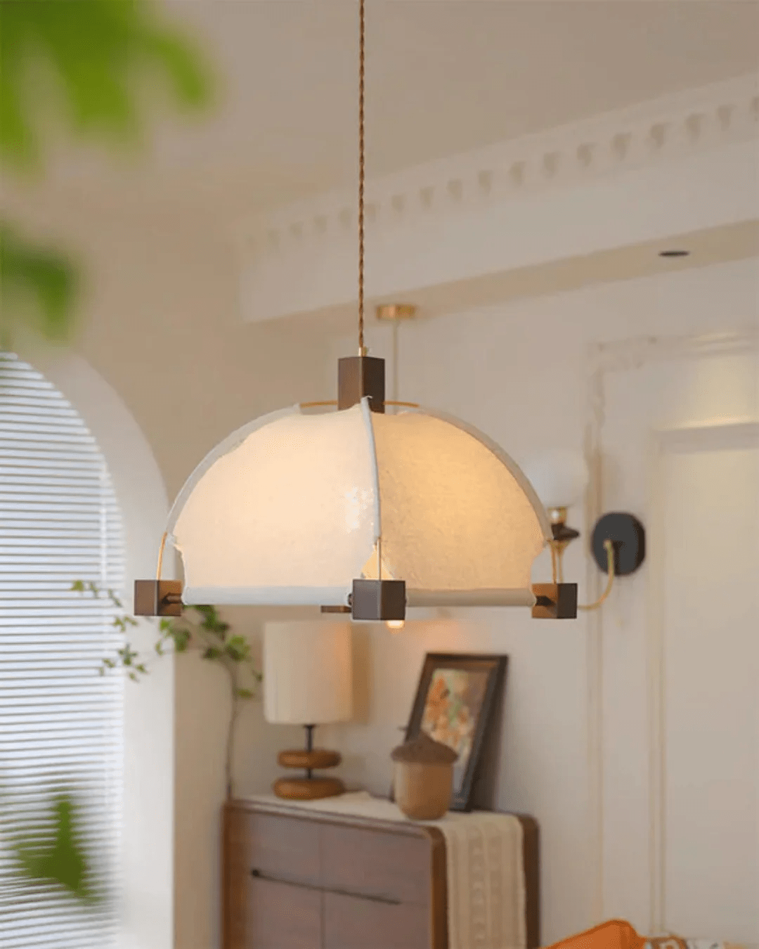 Phoebe Vintage Wood Pendant Lamp - Blowlighting