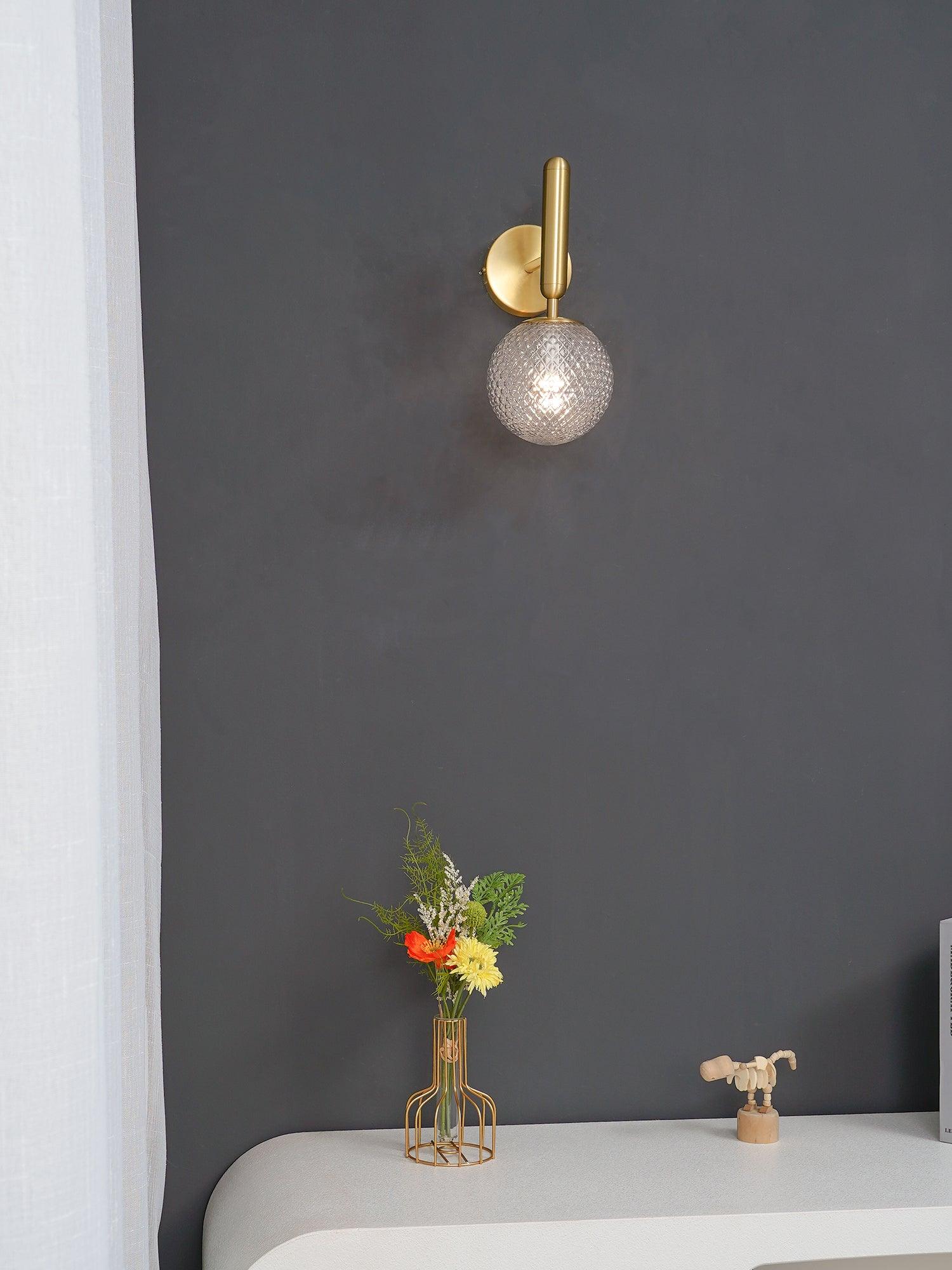 Nordica Plug-in Wall Lamp - Blowlighting