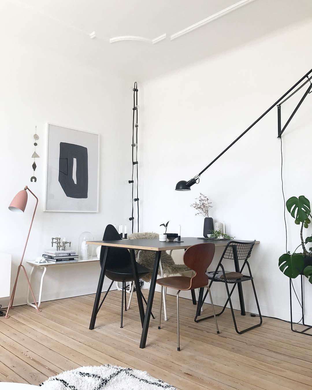 Long Arm Wall Lamp - Blowlighting