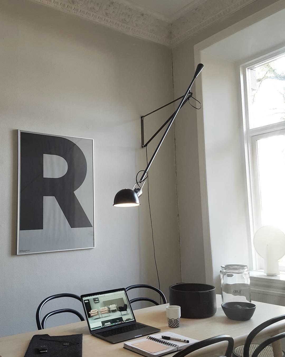 Long Arm Wall Lamp - Blowlighting