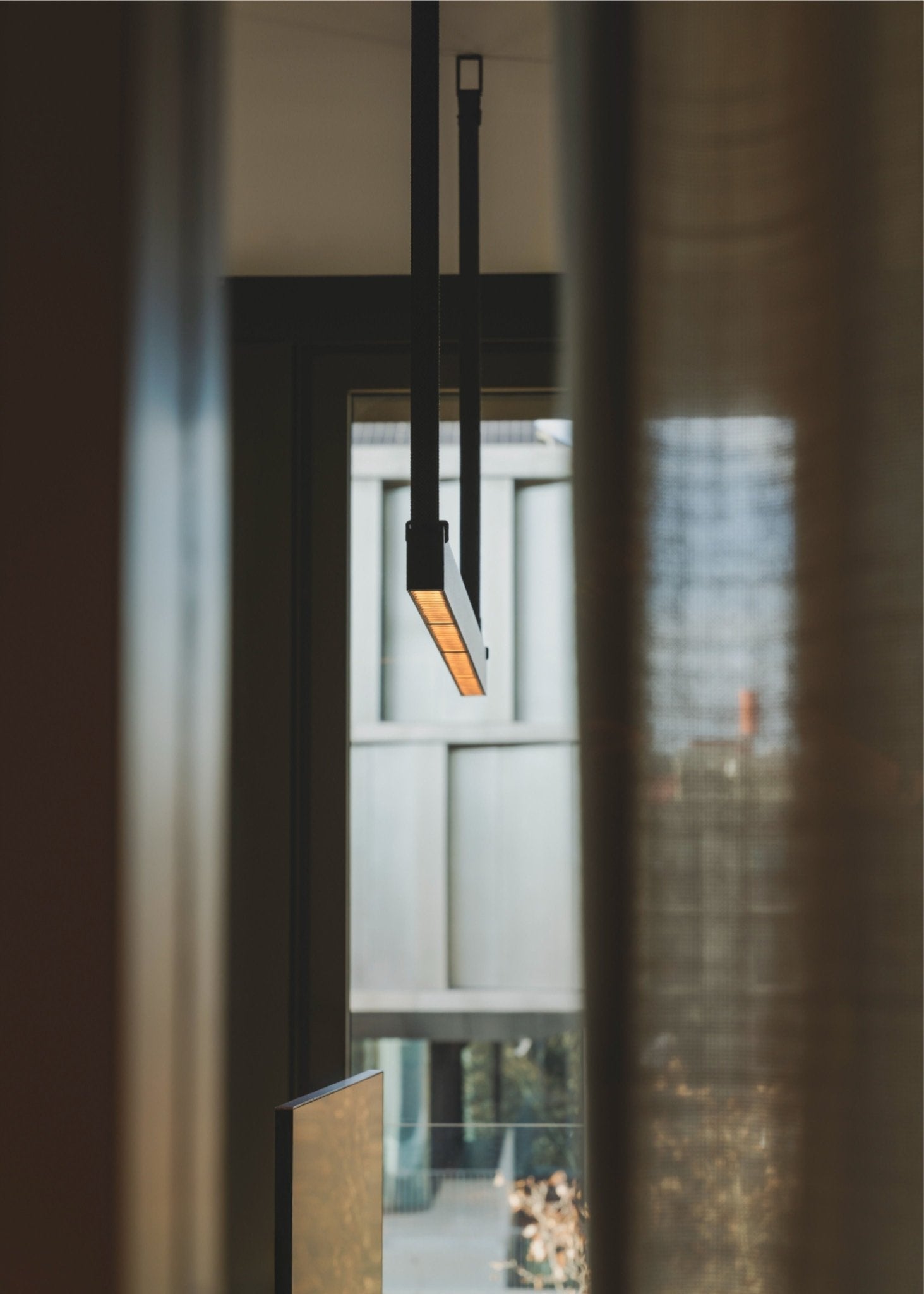 Belto Linear Pendant Light - Blowlighting