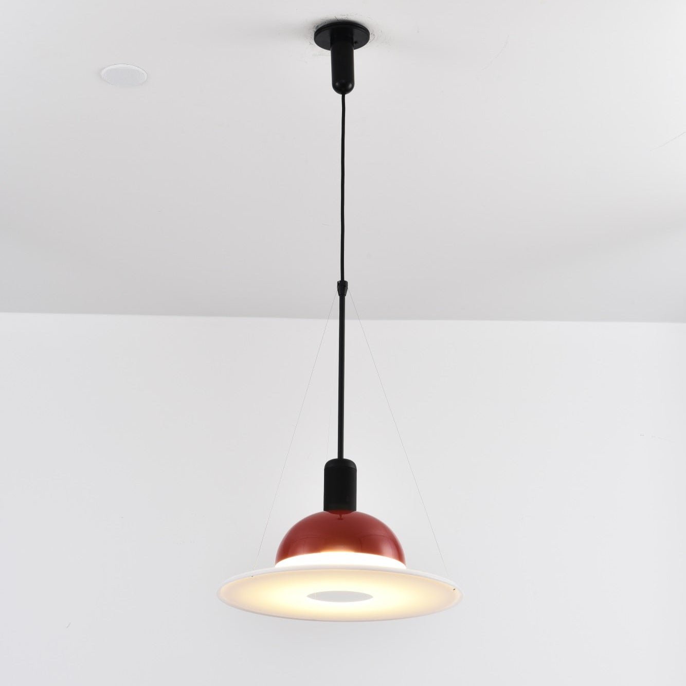Flying Saucer Pendant Light - Blowlighting