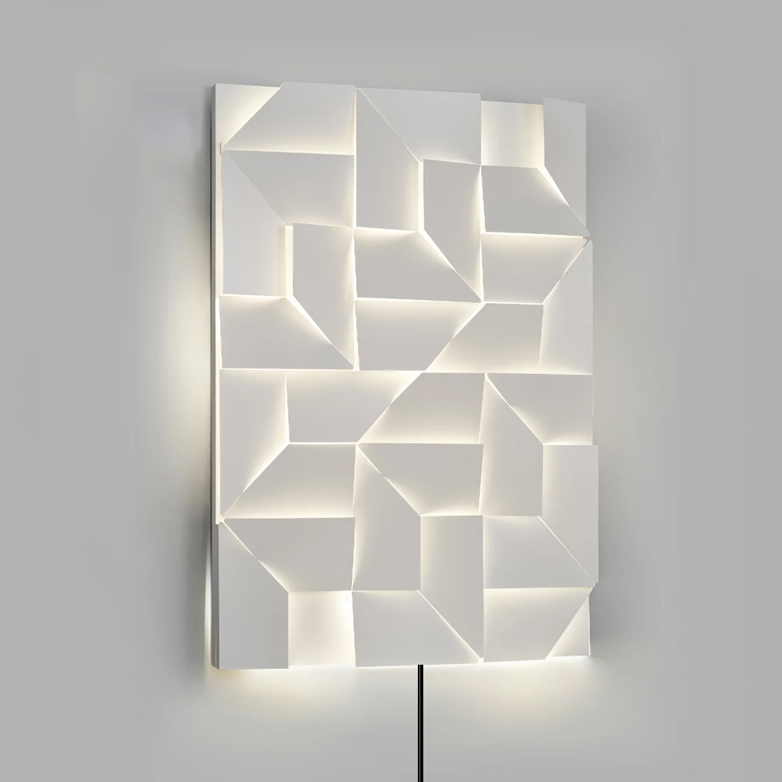 Shadows Grand Plug-in Sconce - Blowlighting