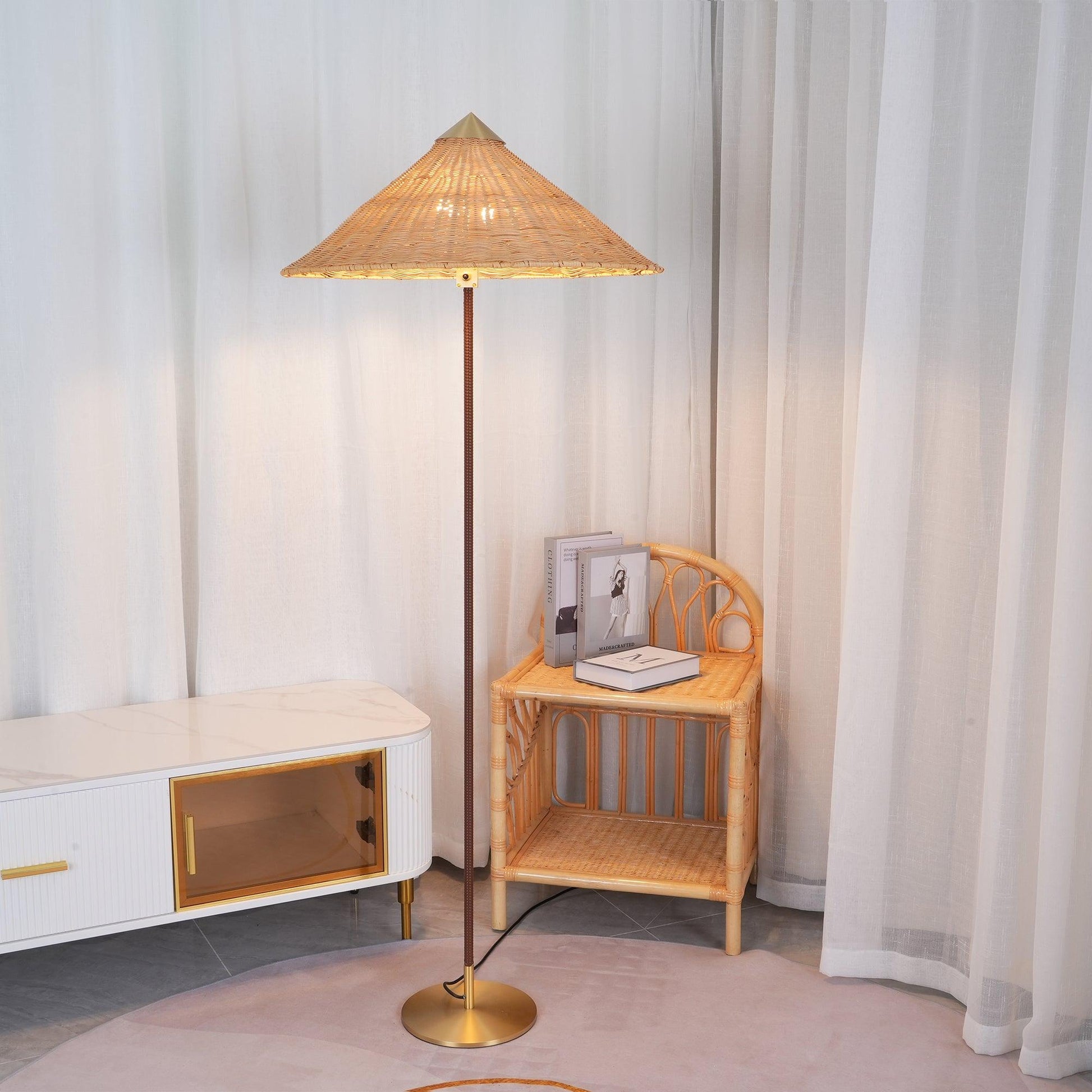 Tynell Floor Lamp - Blowlighting