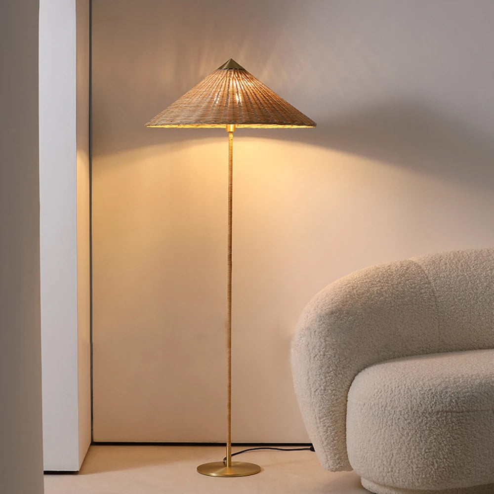 Tynell Floor Lamp - Blowlighting