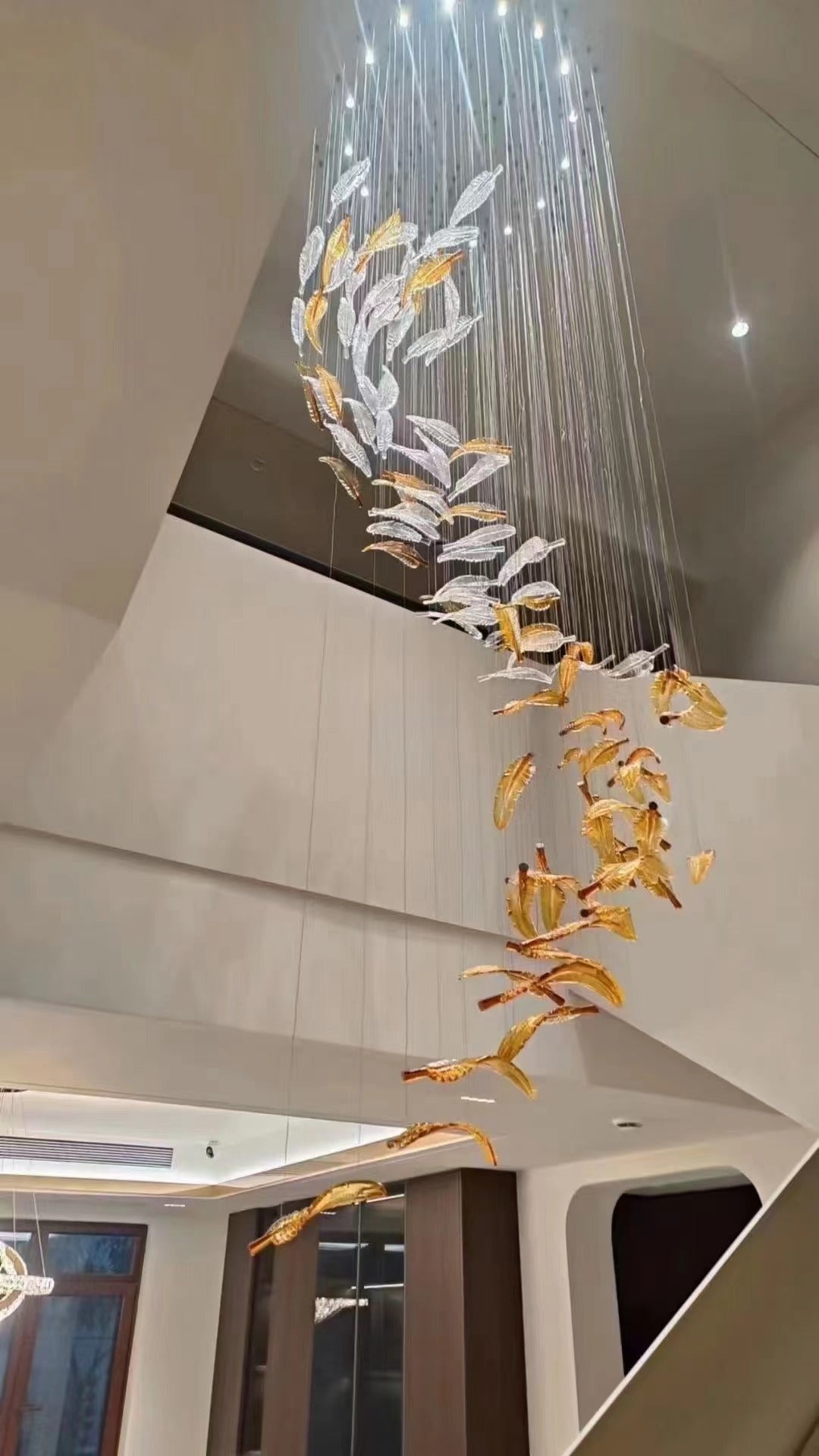 Aetherial Glass Leaf Chandelier - Blowlighting