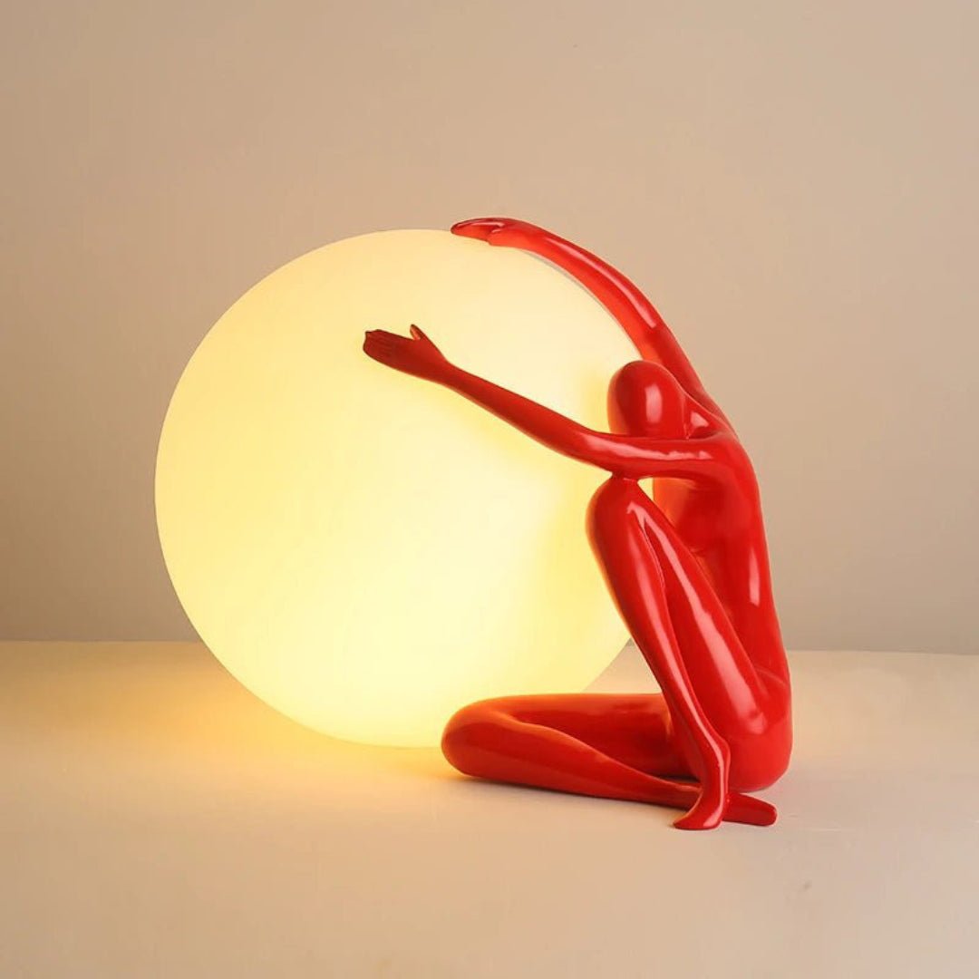 Humanoid Ball Holding Table Lamp - Blowlighting