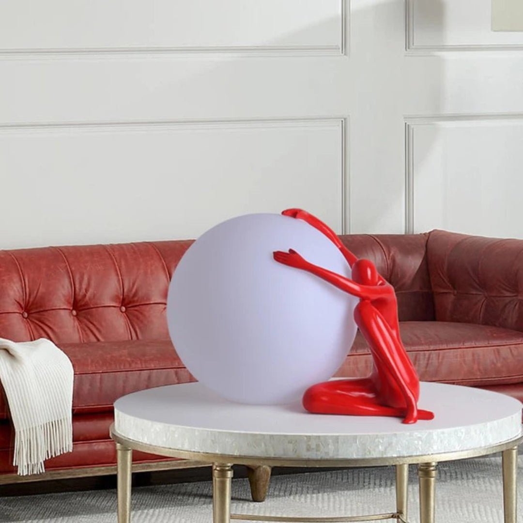Humanoid Ball Holding Table Lamp - Blowlighting