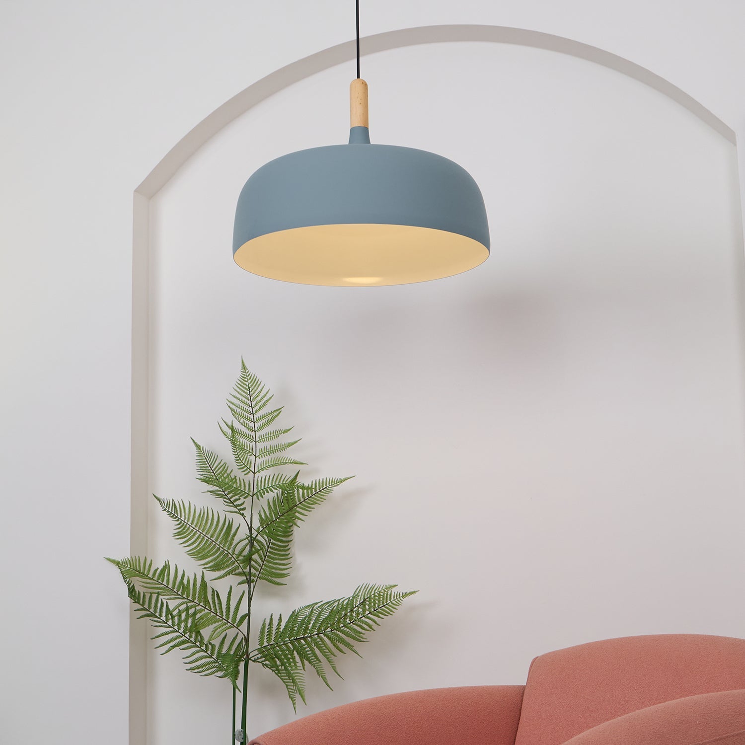 Acorn Pendant Light - Blowlighting