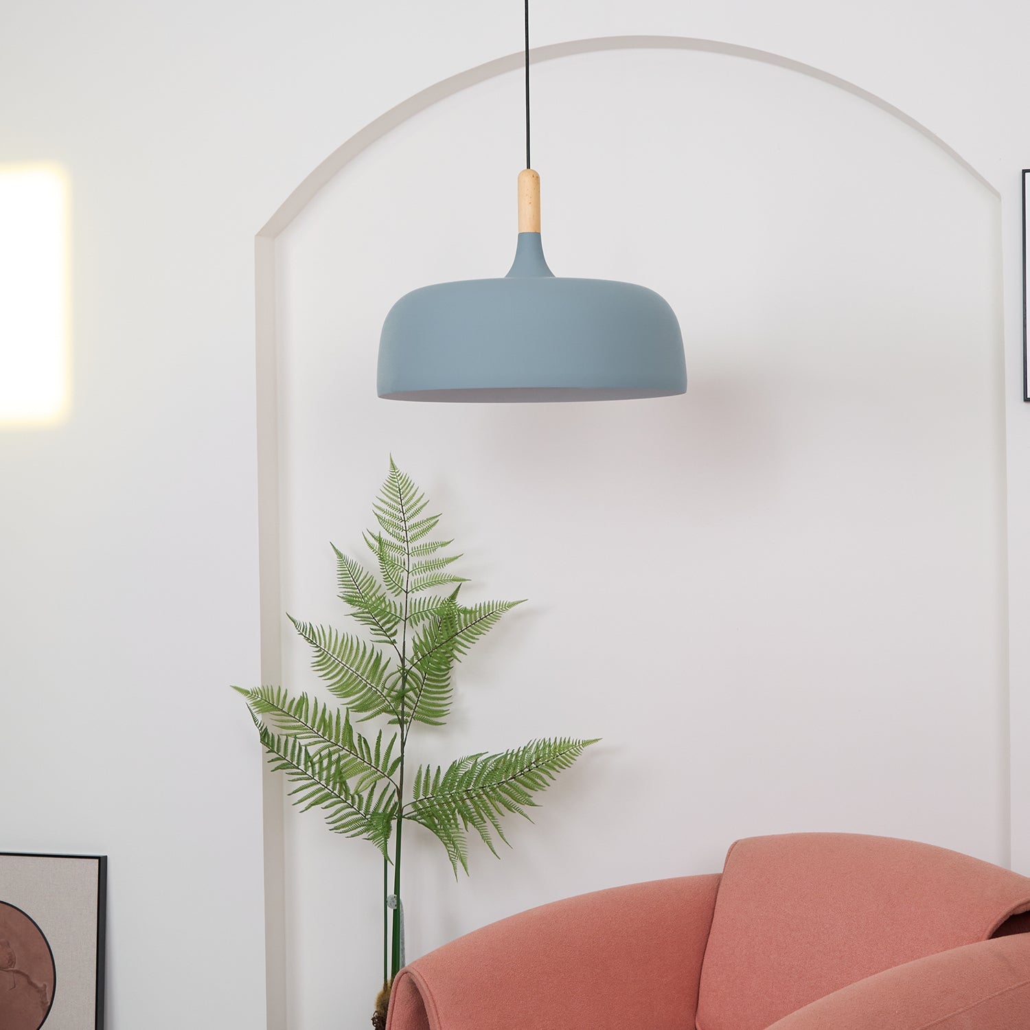 Acorn Pendant Light - Blowlighting