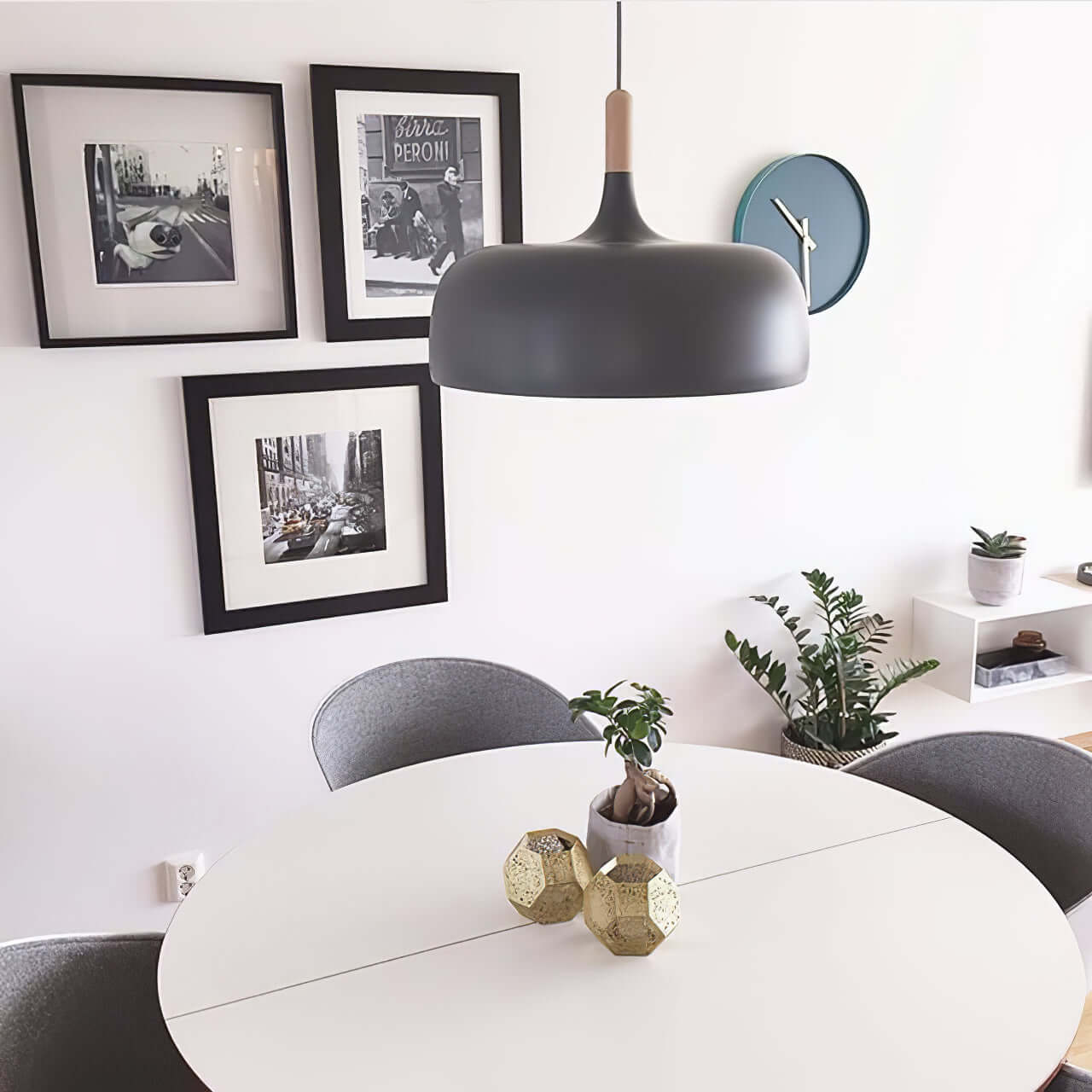 Acorn Pendant Light - Blowlighting
