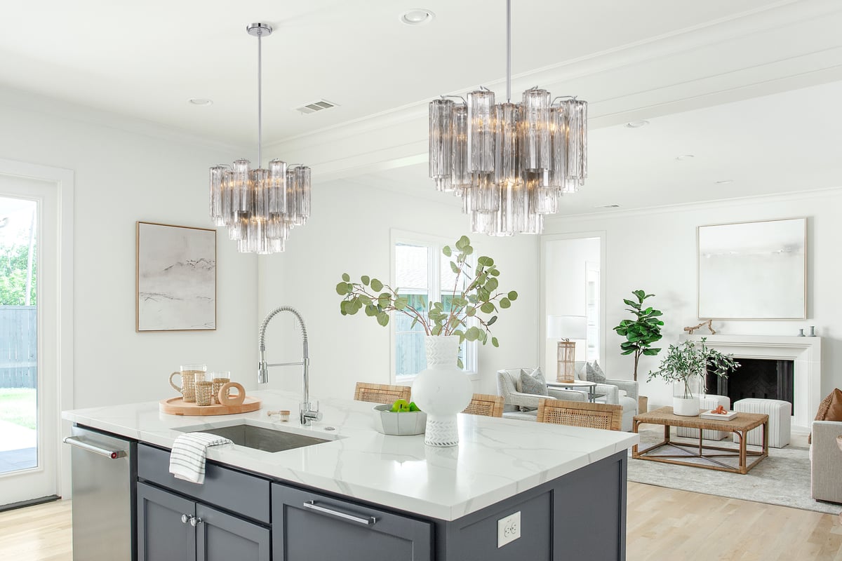 Aurora Murano Chandelier Glass Tube Layered Amber - Blowlighting