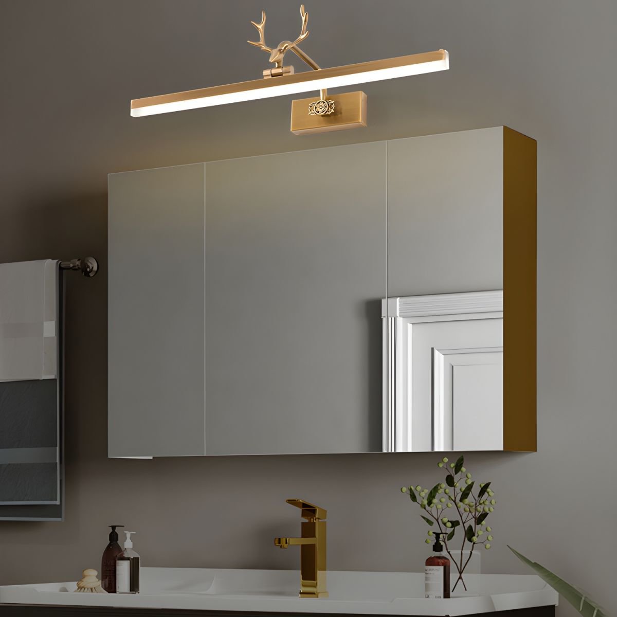 Adelaide Antler Wall Lamp - Blowlighting