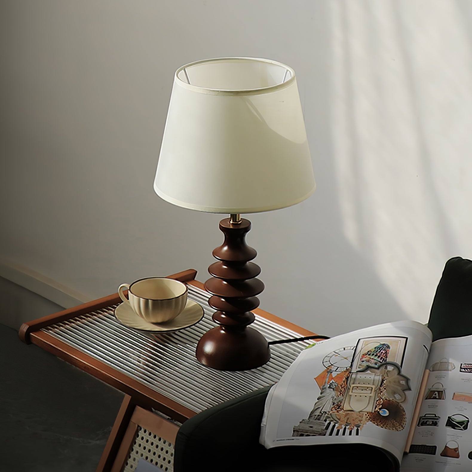 Adesso Beatrice Table Lamp - Blowlighting