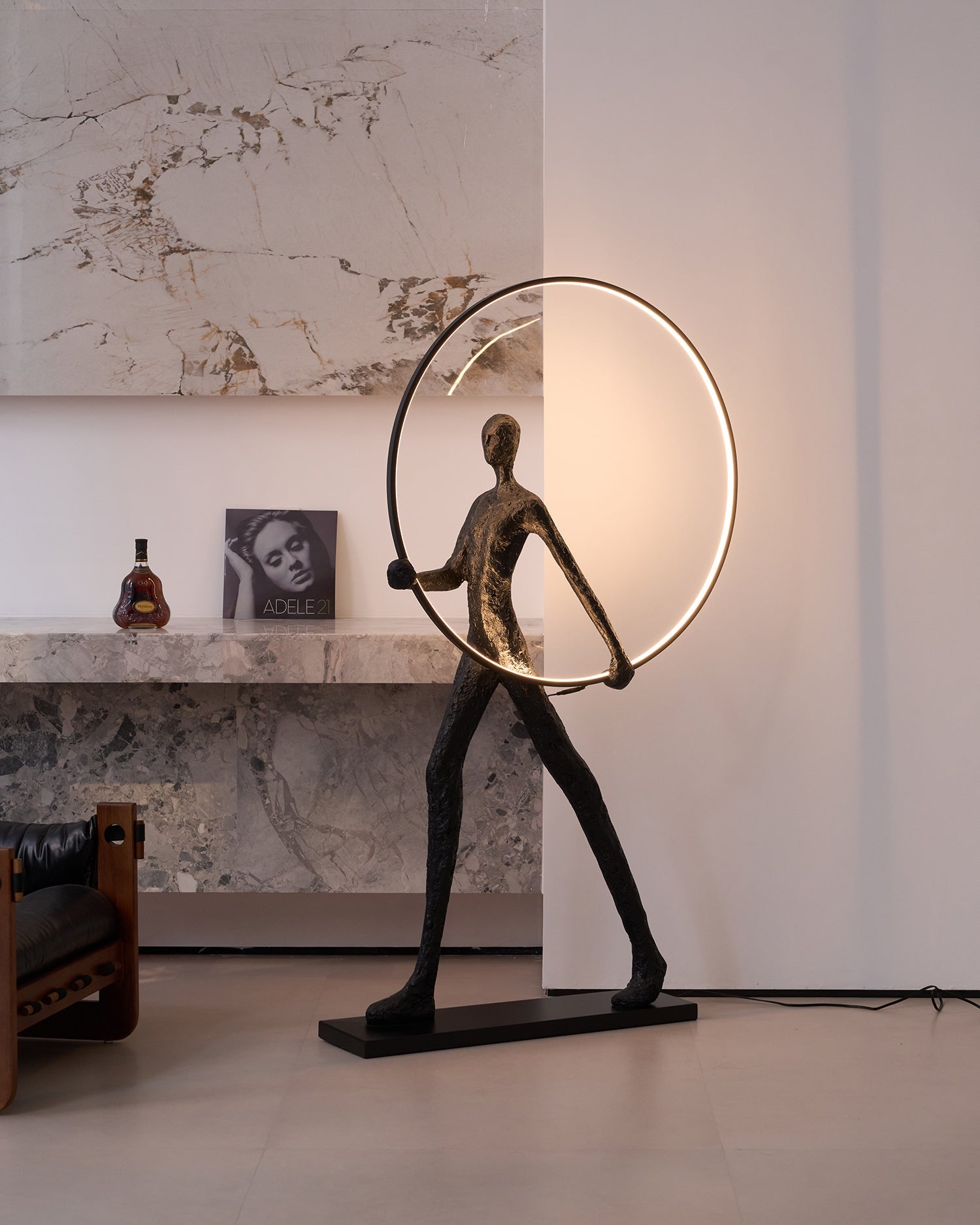 Aeon Sculpture Floor Lamp - Blowlighting