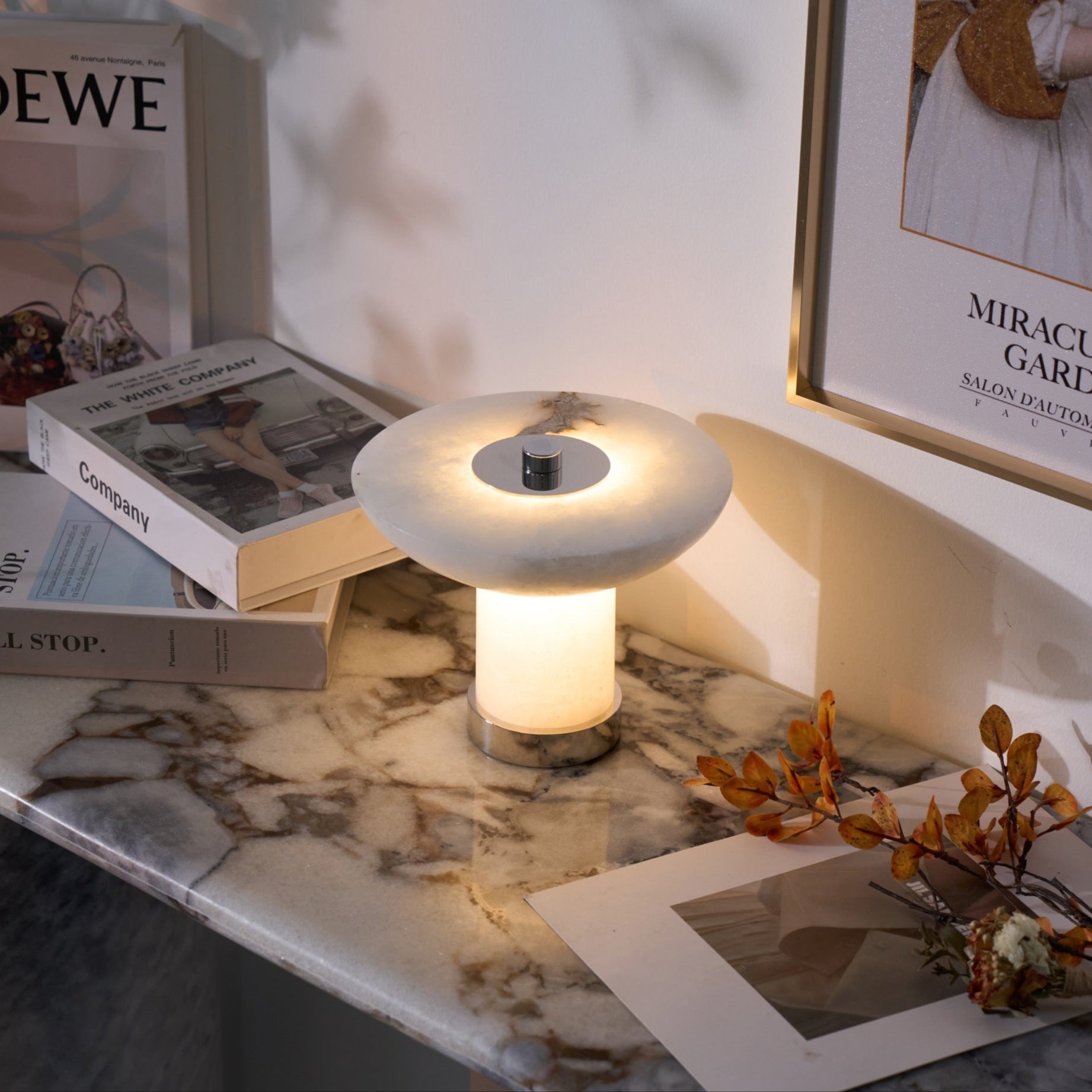 Eurnoran Mushroom Shaped Alabaster Table Lamp - Blowlighting
