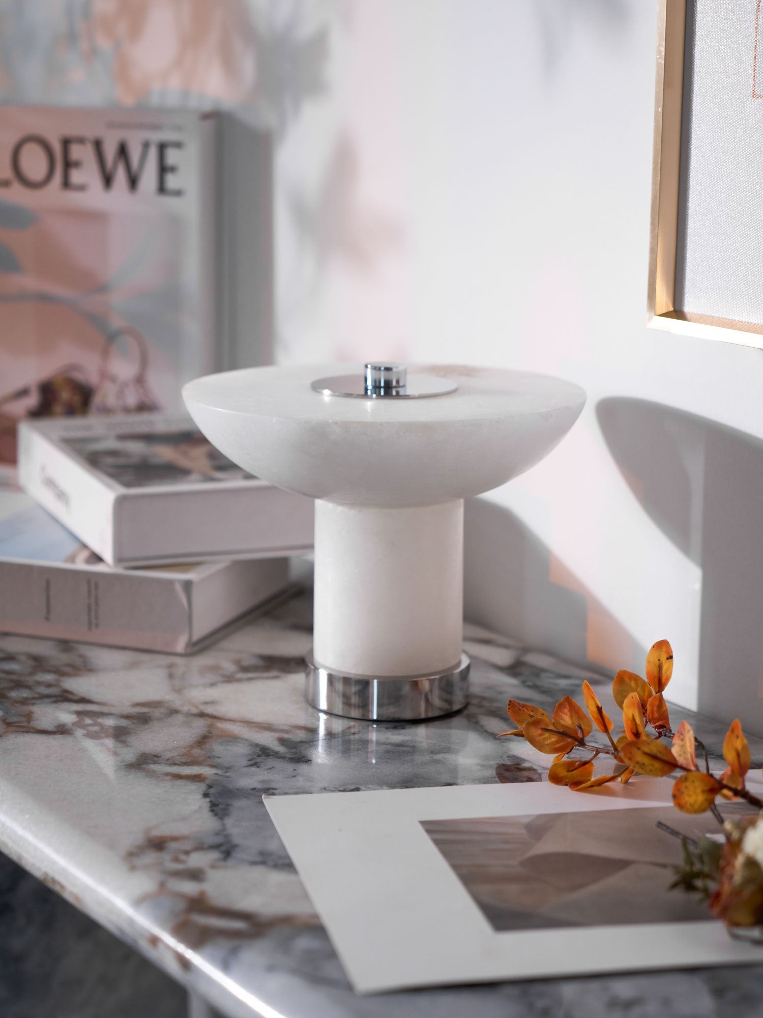 Eurnoran Mushroom Shaped Alabaster Table Lamp - Blowlighting
