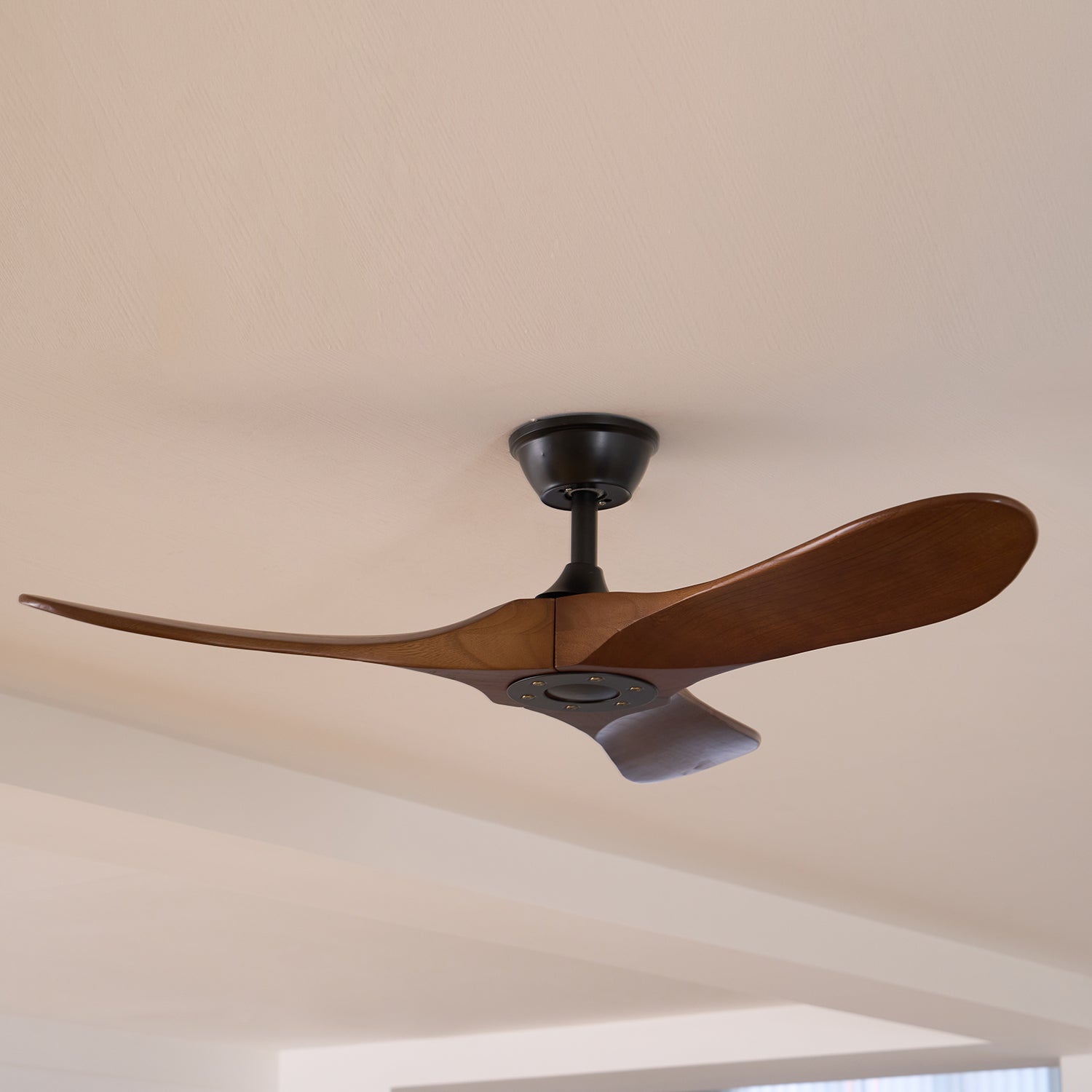 Orano Wood Ceiling Fan - Blowlighting