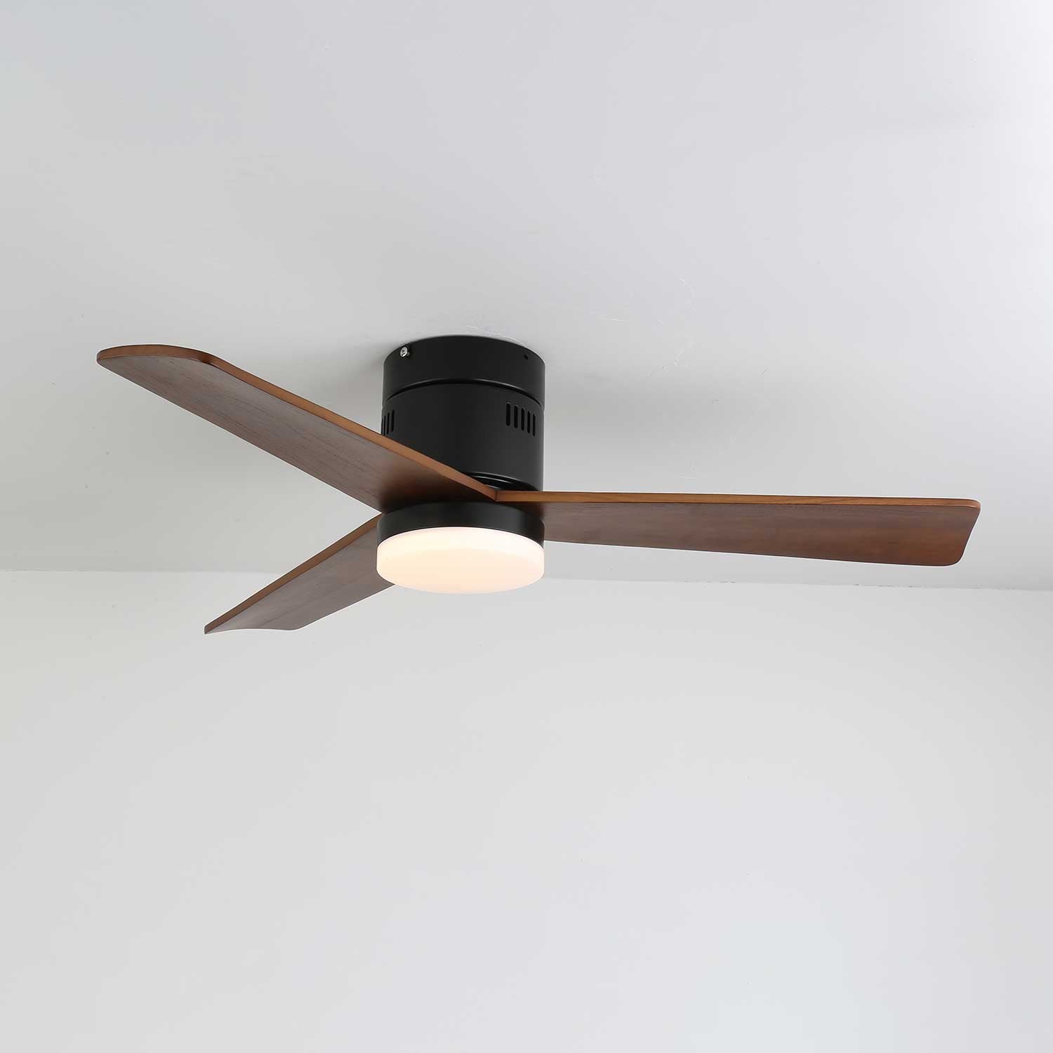 Eris Minimalist Wood Ceiling Fan Light - Blowlighting