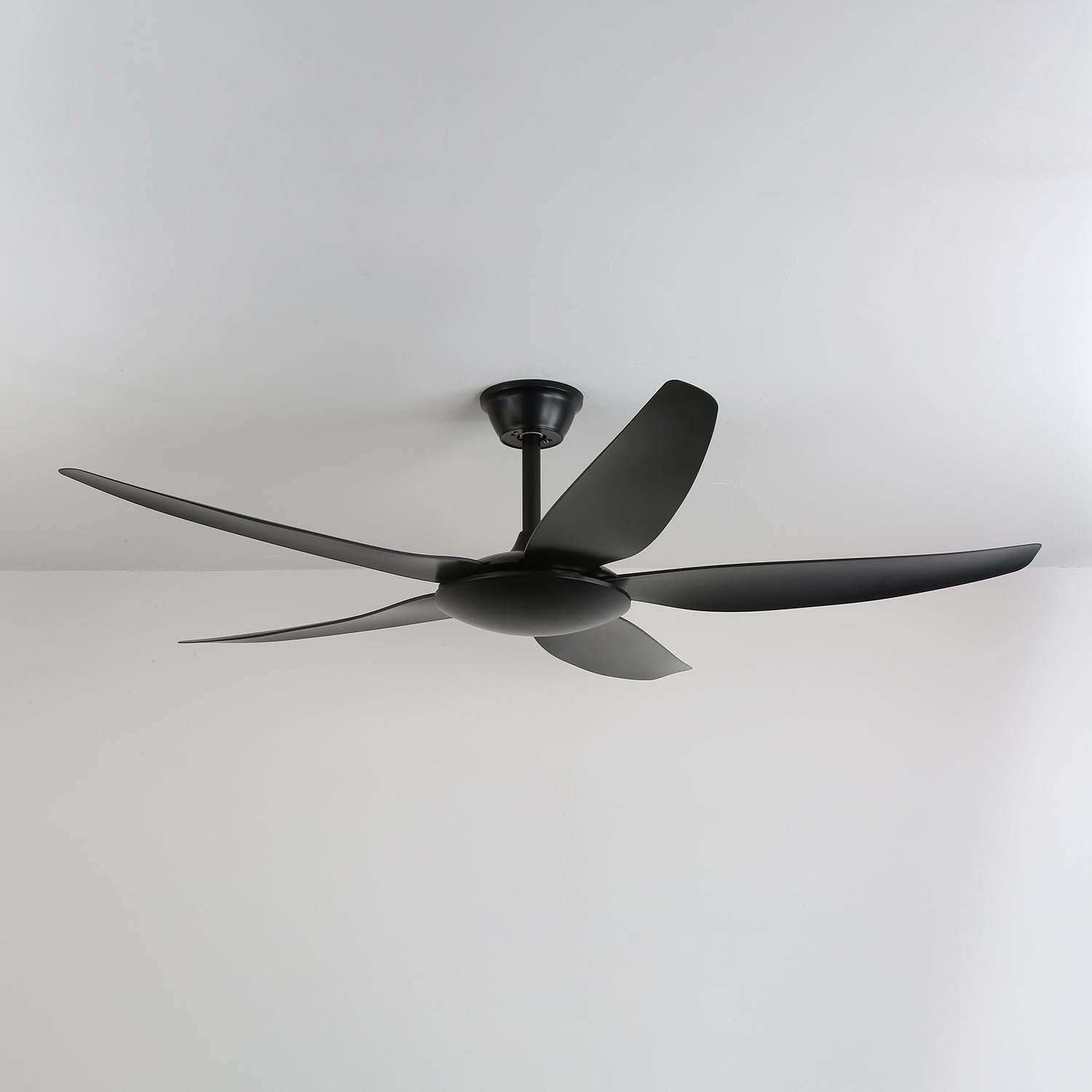Onyxa Minimalist Ceiling Fan Light - Blowlighting