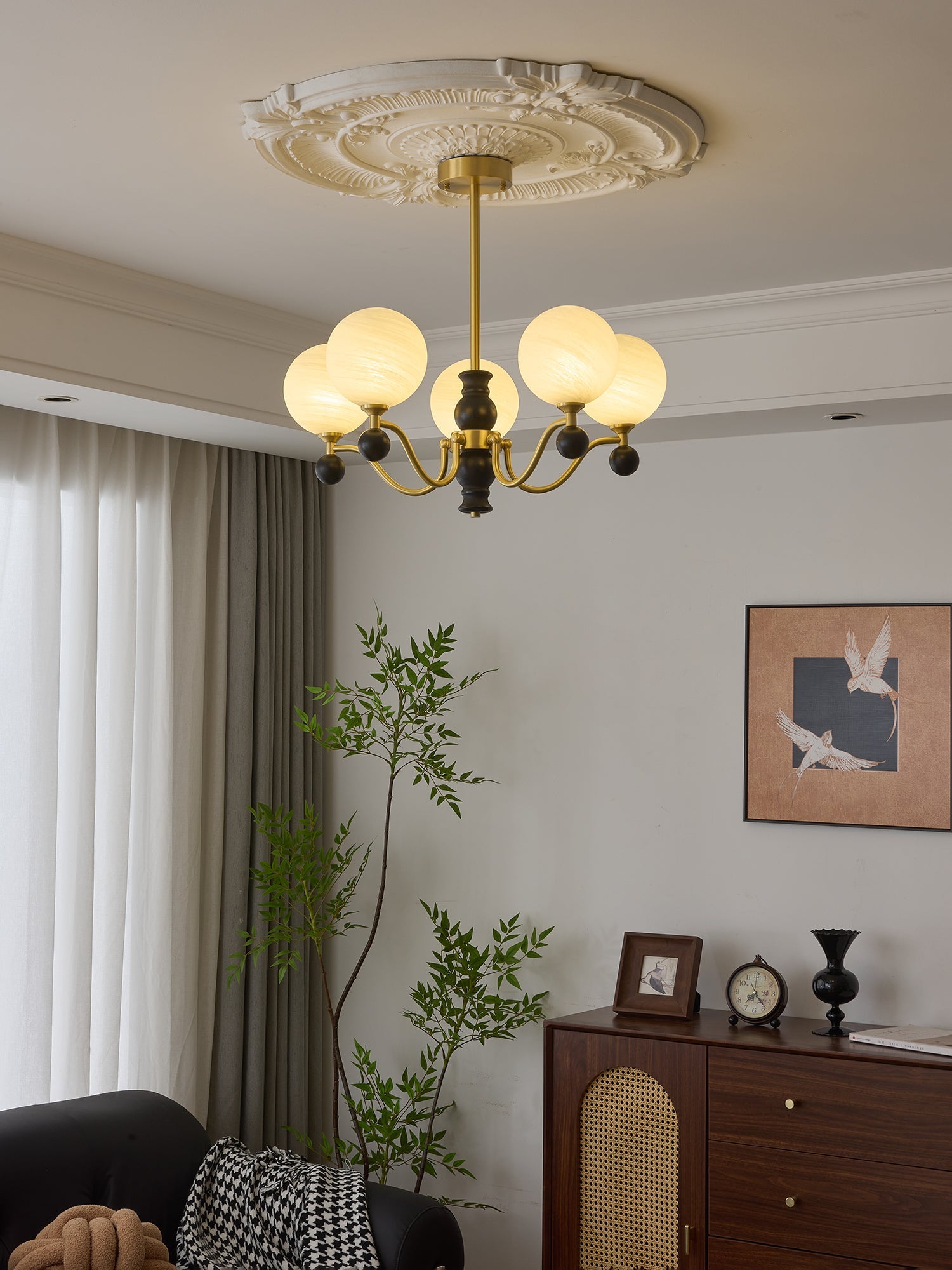 Aether Sphere Chandelier - Blowlighting