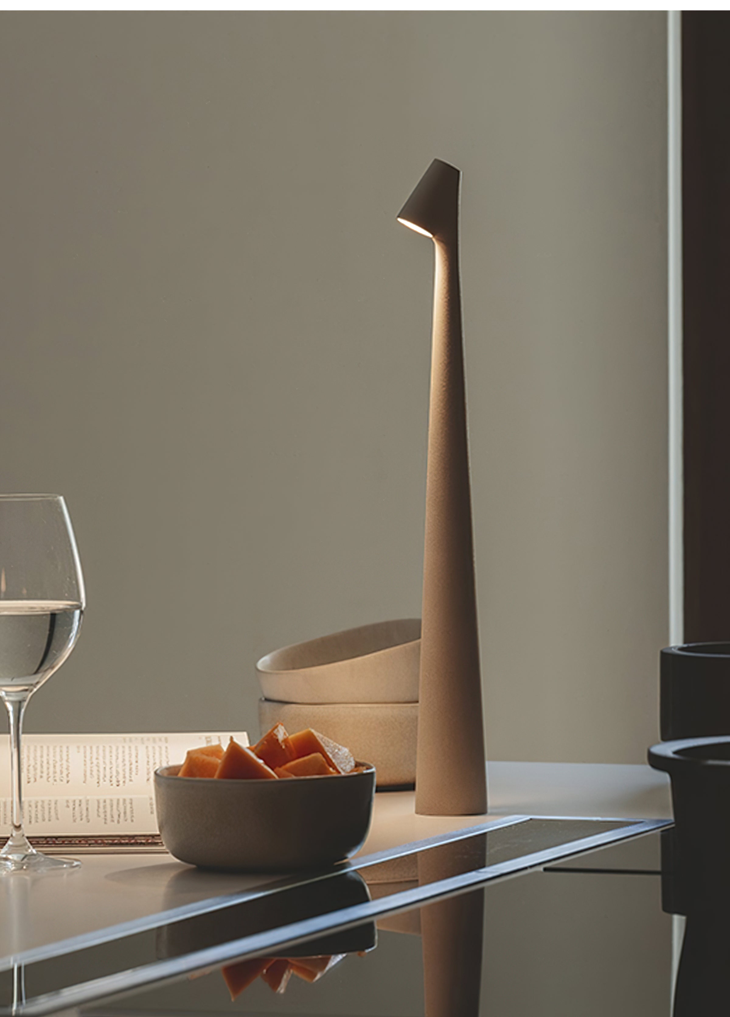 Africa Portable Table Lamp - Blowlighting