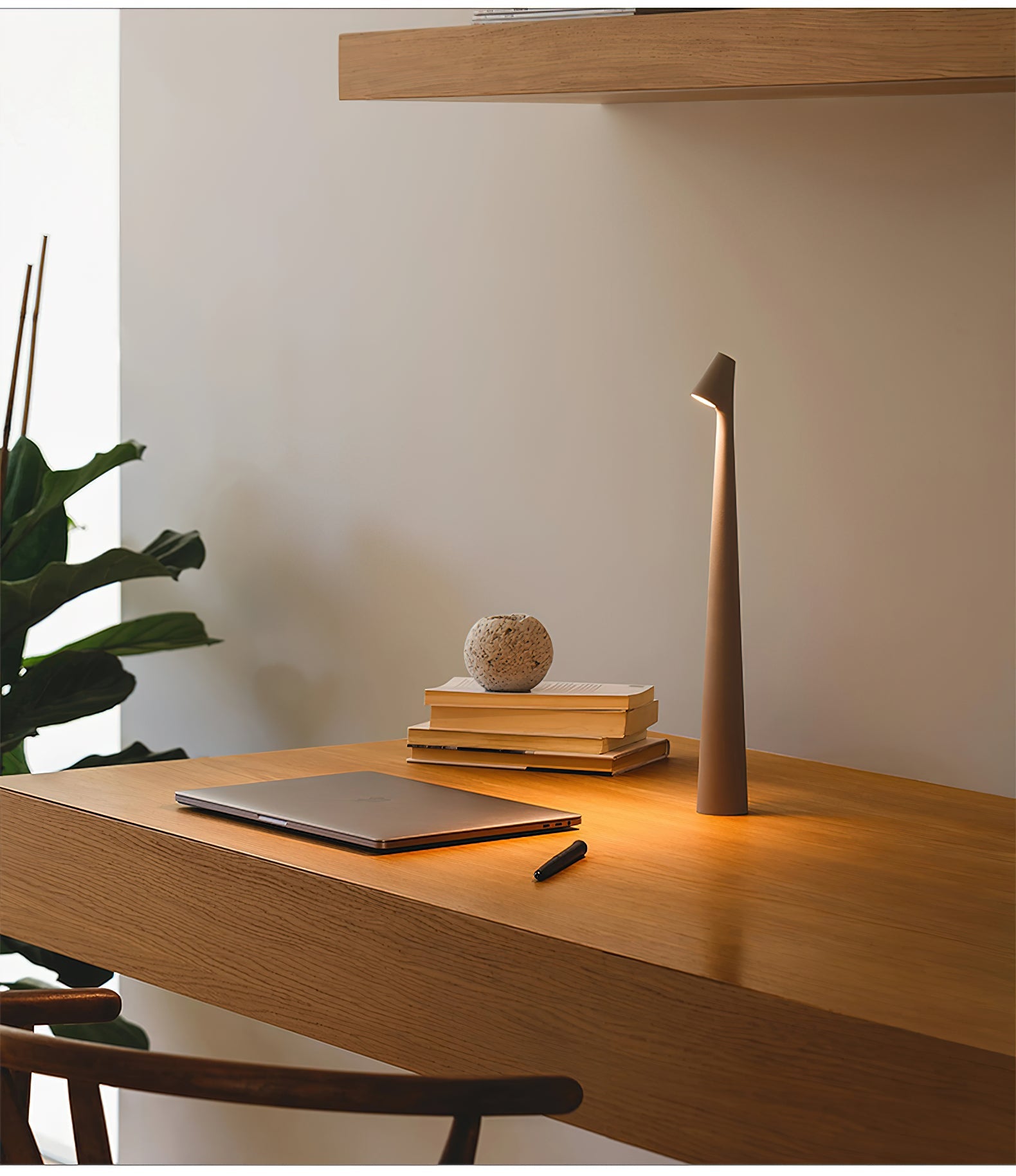 Africa Portable Table Lamp - Blowlighting