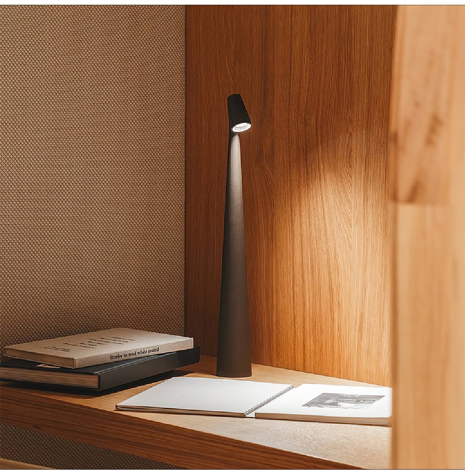 Africa Portable Table Lamp - Blowlighting