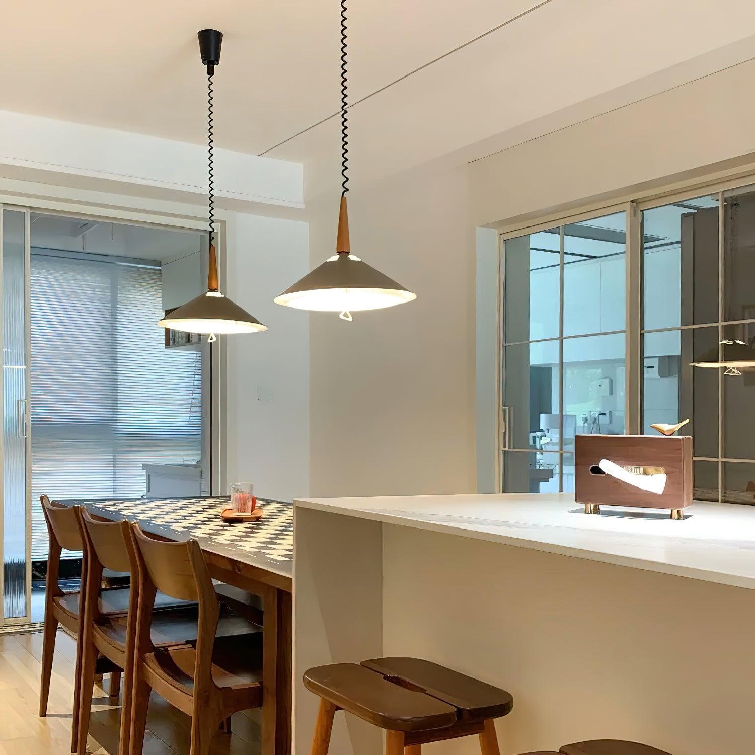 Agnes Retro Pendant Lamp - Blowlighting