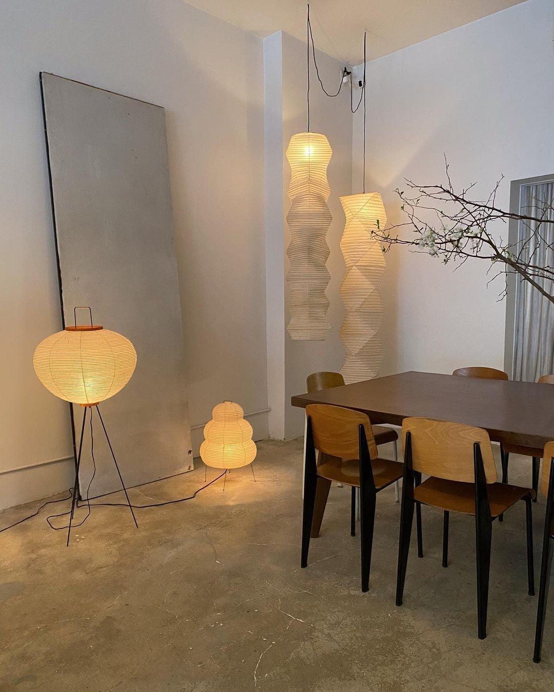 Rice Paper Floor Lamp - Blowlighting